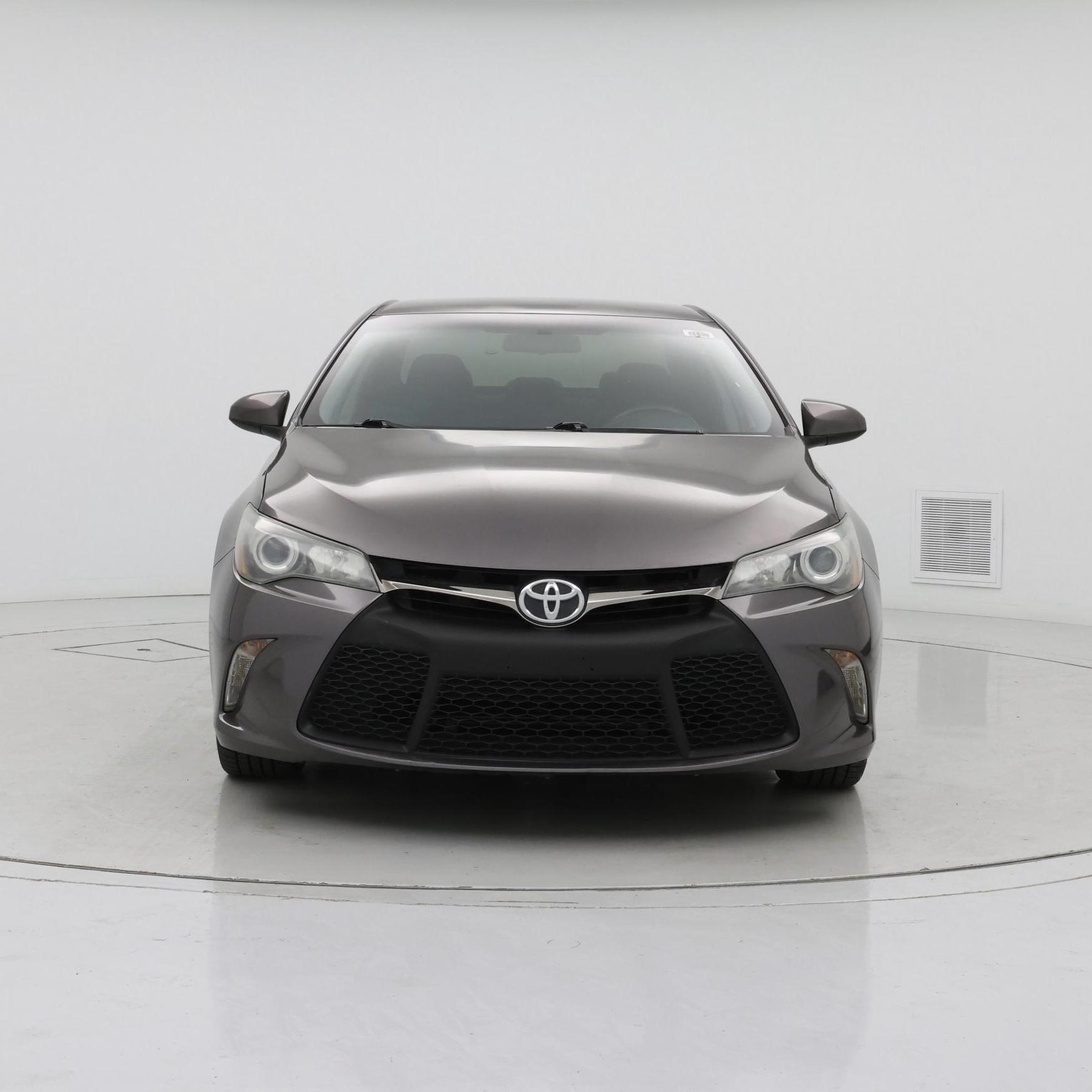 Thumbnail: 2015 Toyota Camry - 5