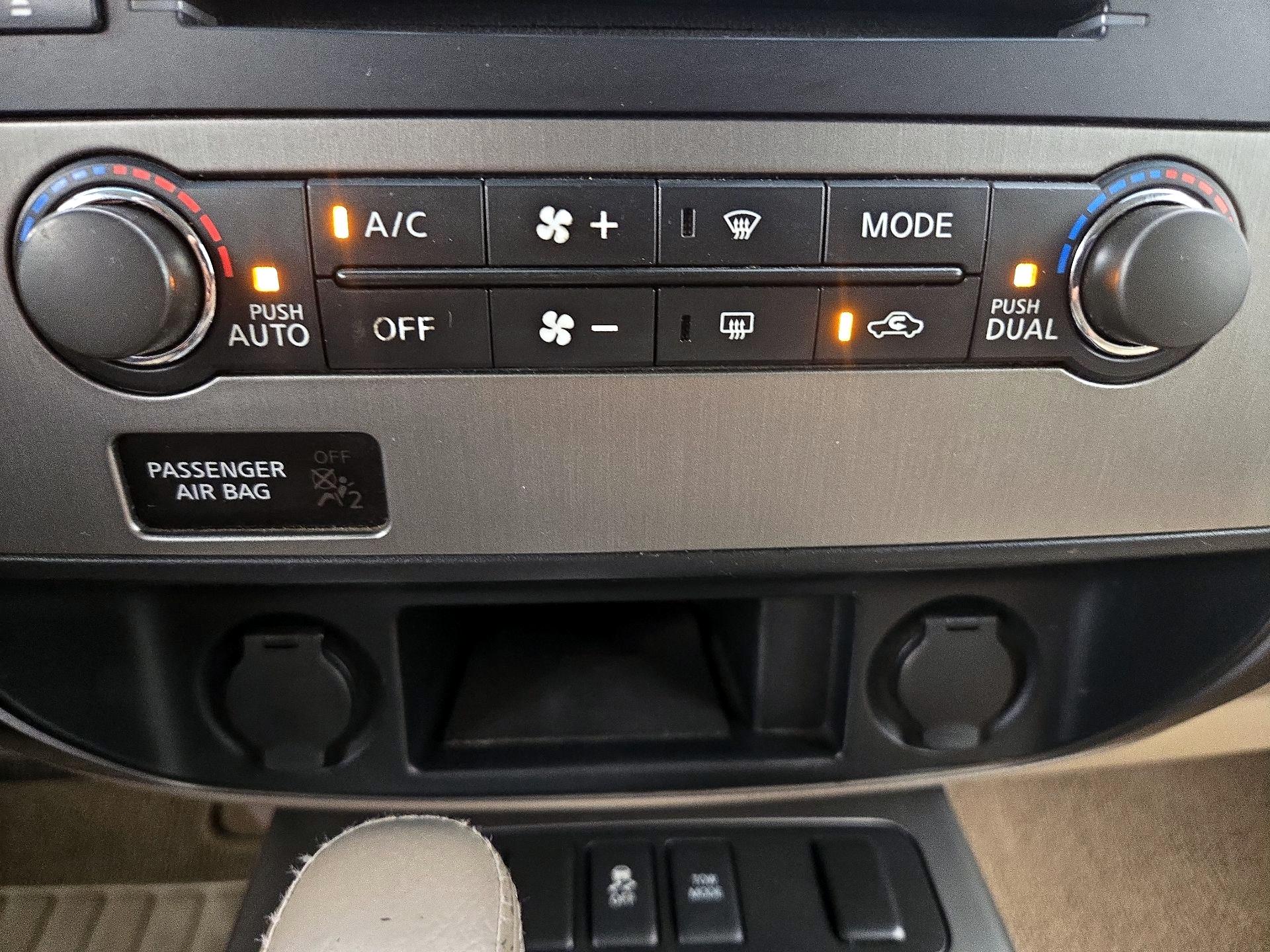 Thumbnail: 2014 Nissan Armada - 16
