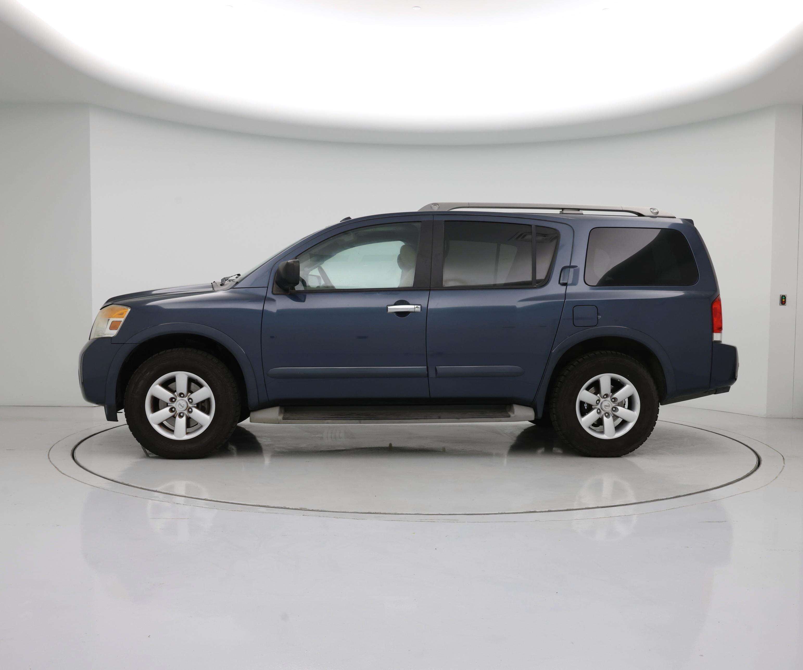 Thumbnail: 2014 Nissan Armada - 3