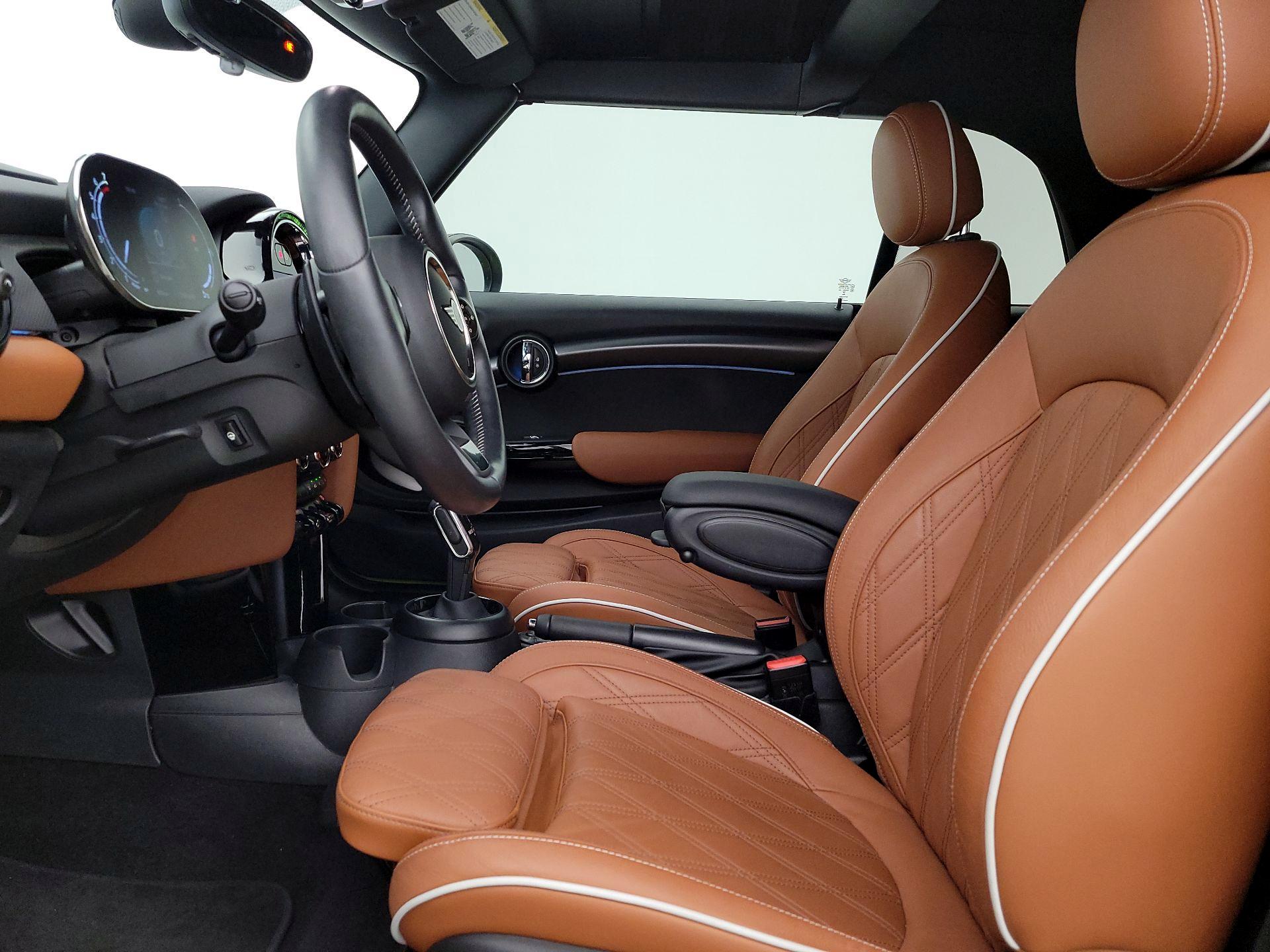 Thumbnail: 2022 MINI Cooper - 11