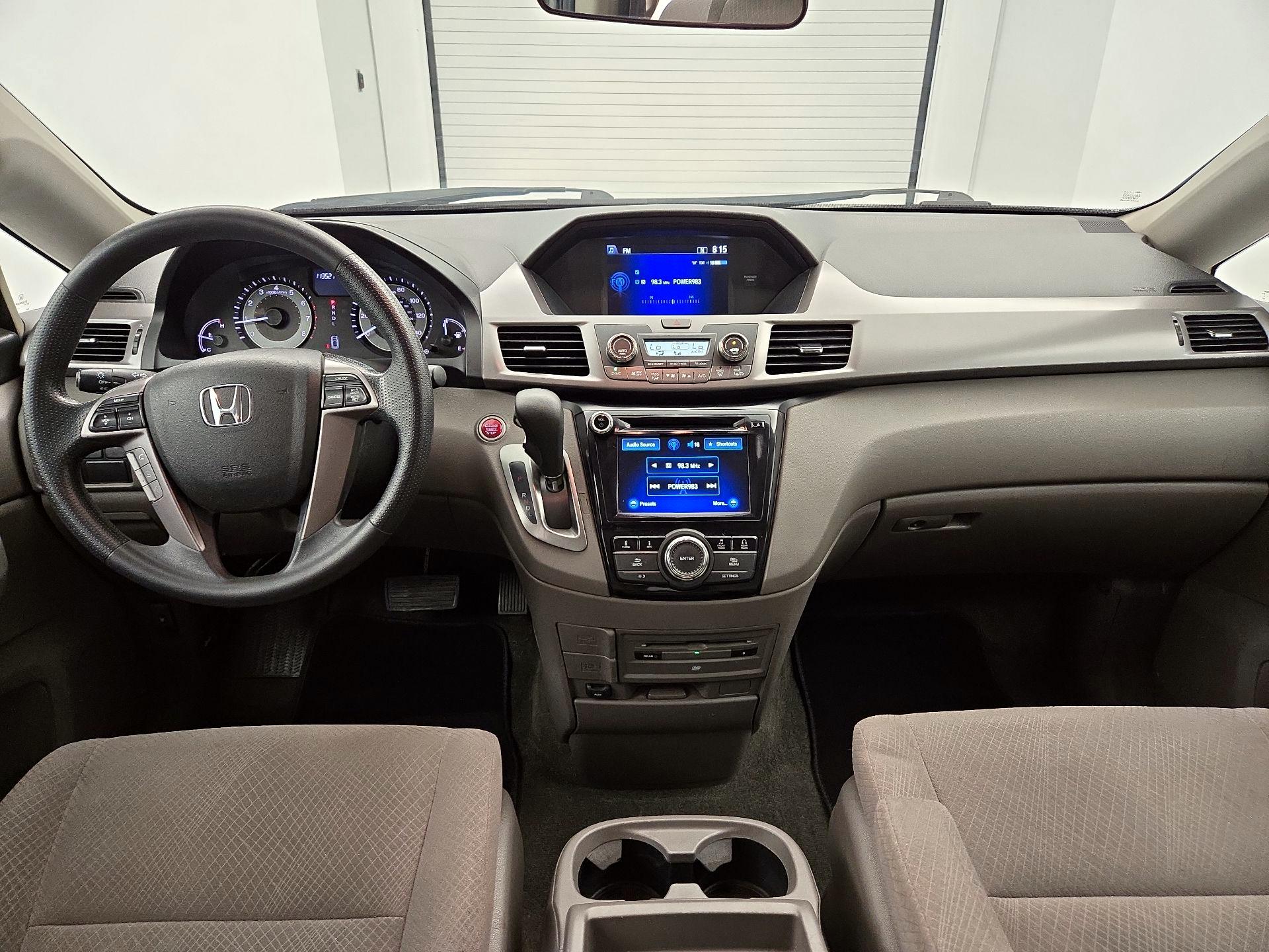 Thumbnail: 2016 Honda Odyssey - 9