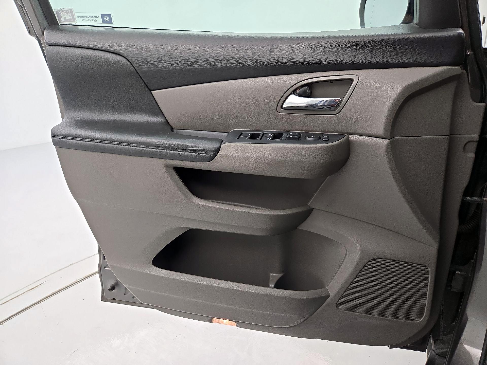 Thumbnail: 2016 Honda Odyssey - 12