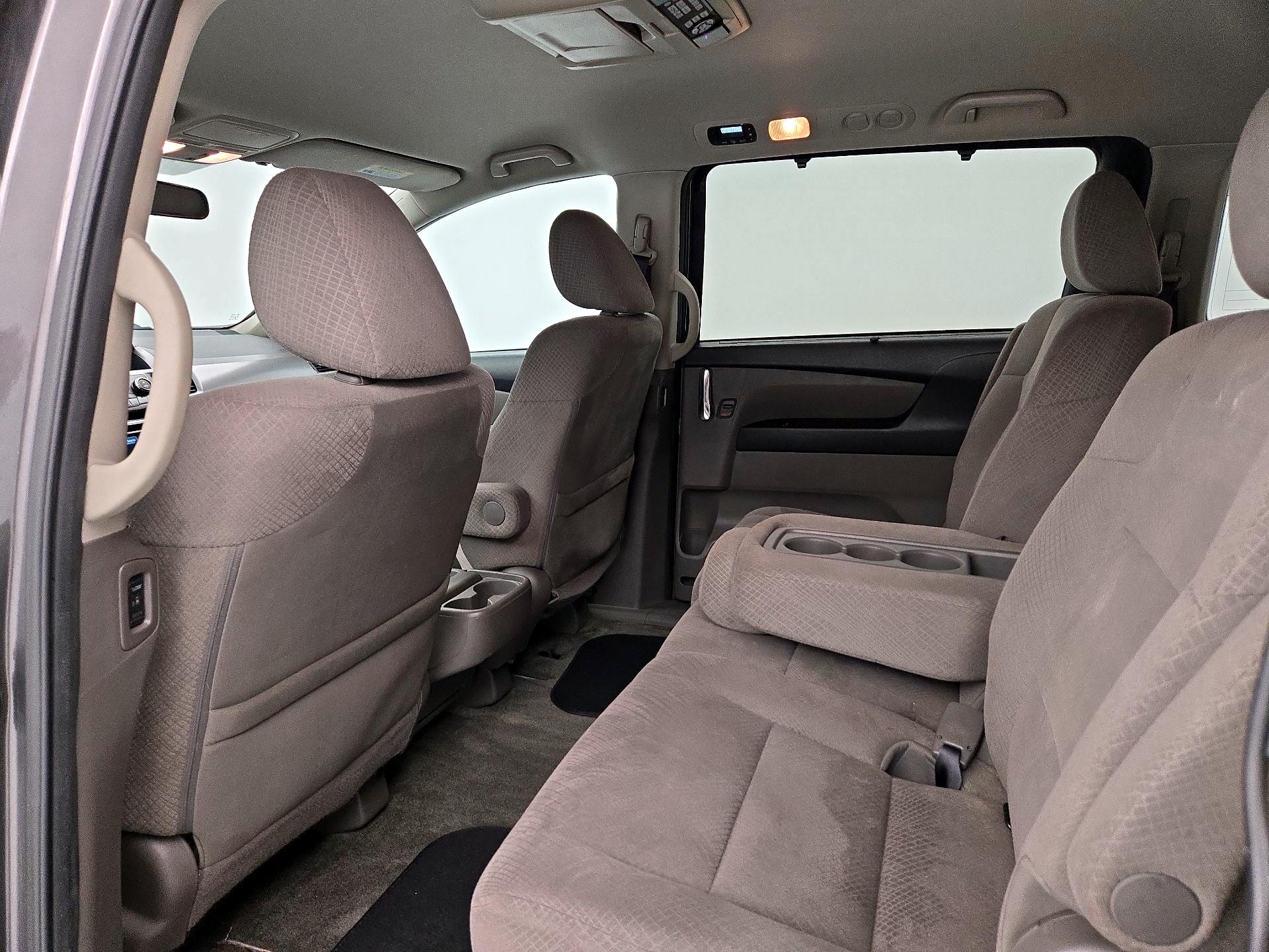 Thumbnail: 2016 Honda Odyssey - 19