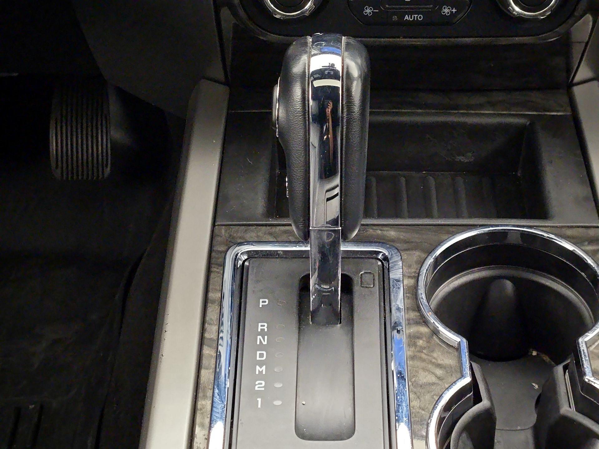 Thumbnail: 2015 Ford Expedition - 18