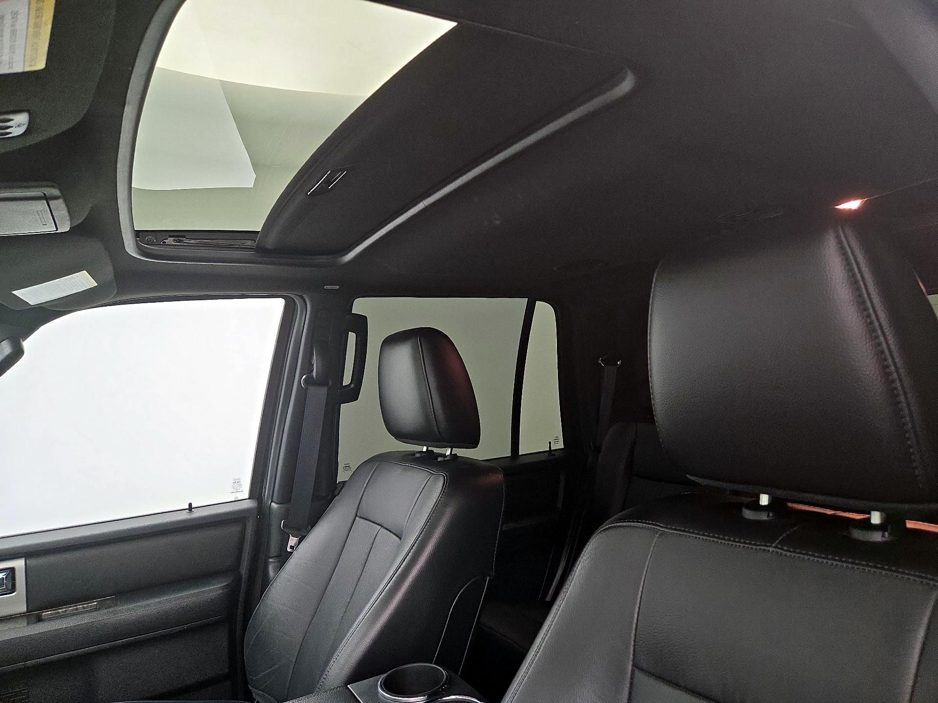 Thumbnail: 2015 Ford Expedition - 20