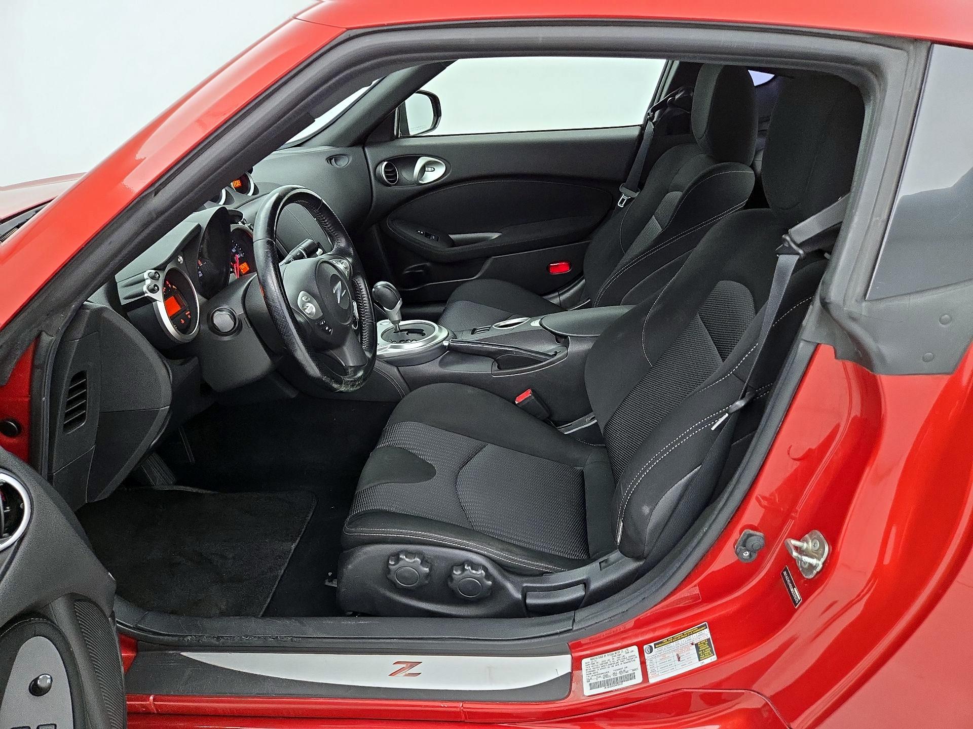 Thumbnail: 2016 Nissan Z - 11