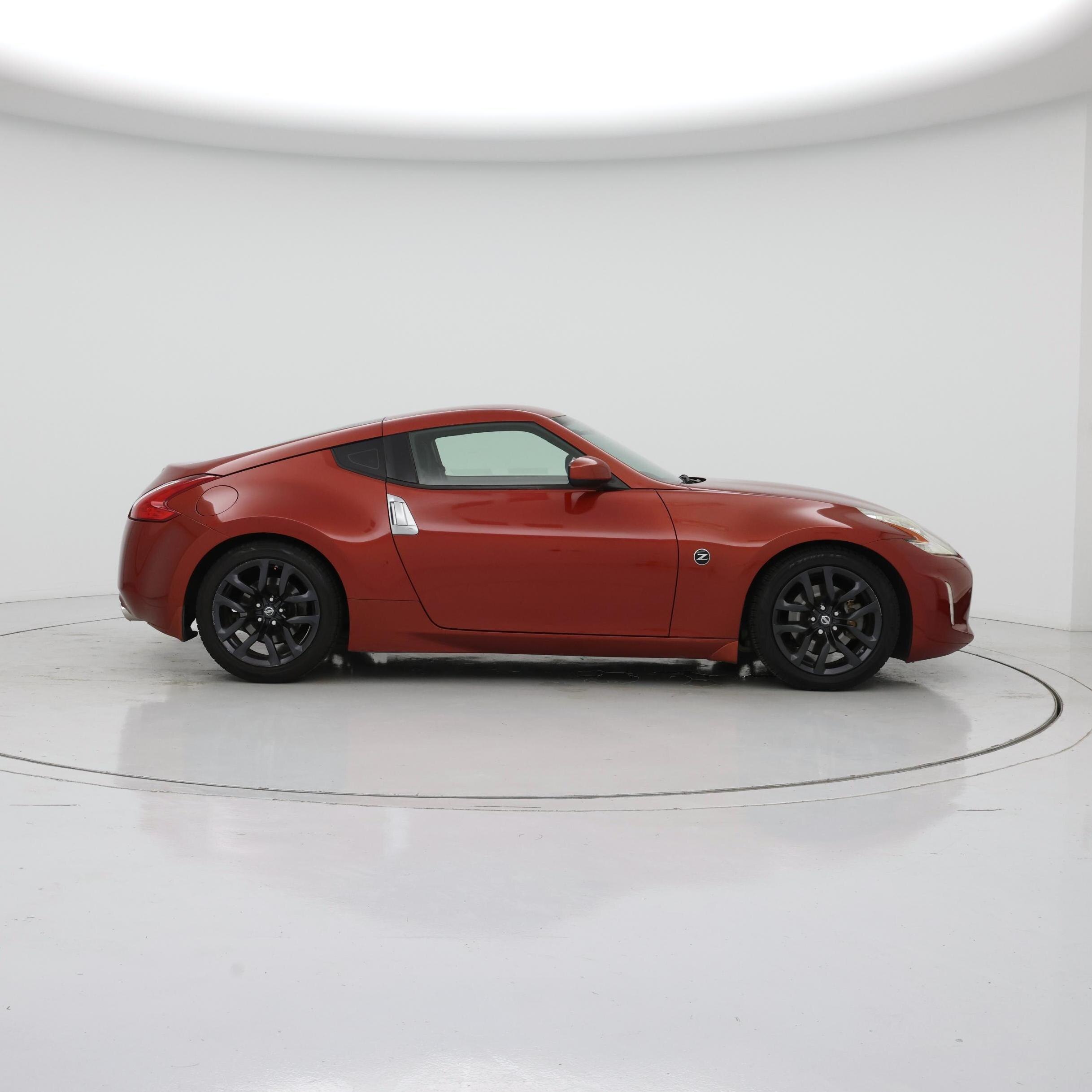 Thumbnail: 2016 Nissan Z - 7
