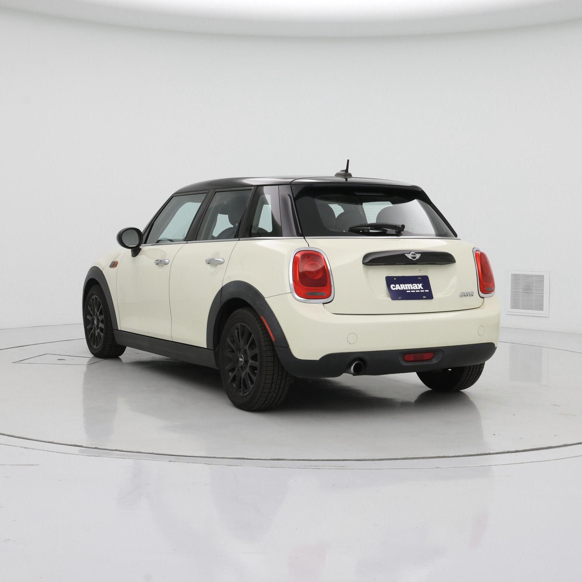 Thumbnail: 2017 MINI Cooper Hardtop - 2