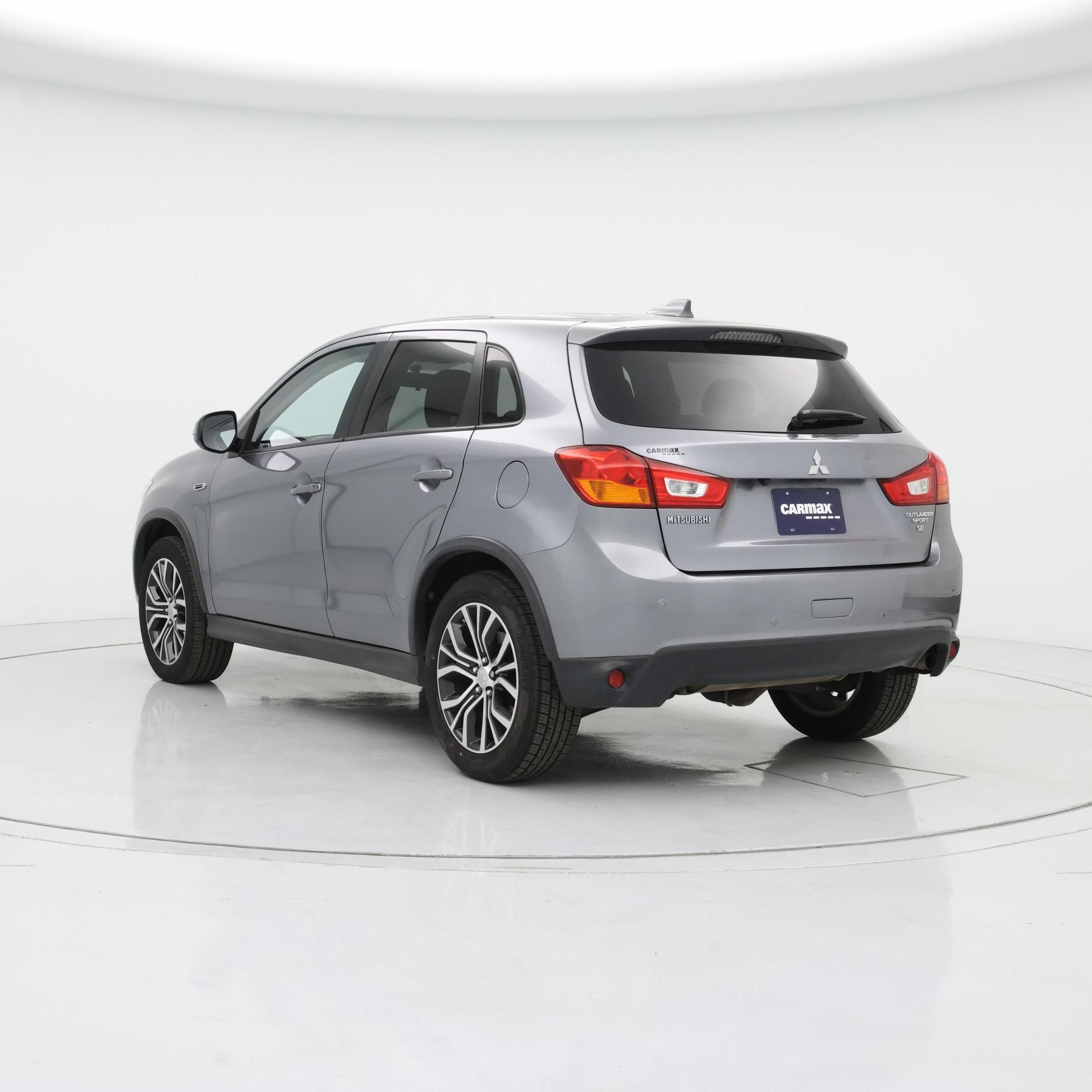 Thumbnail: 2017 Mitsubishi Outlander Sport - 2