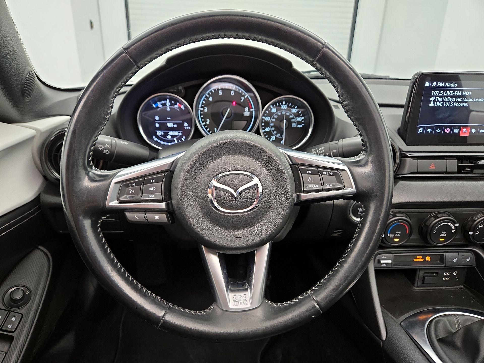 Thumbnail: 2020 Mazda MX-5 Miata - 10