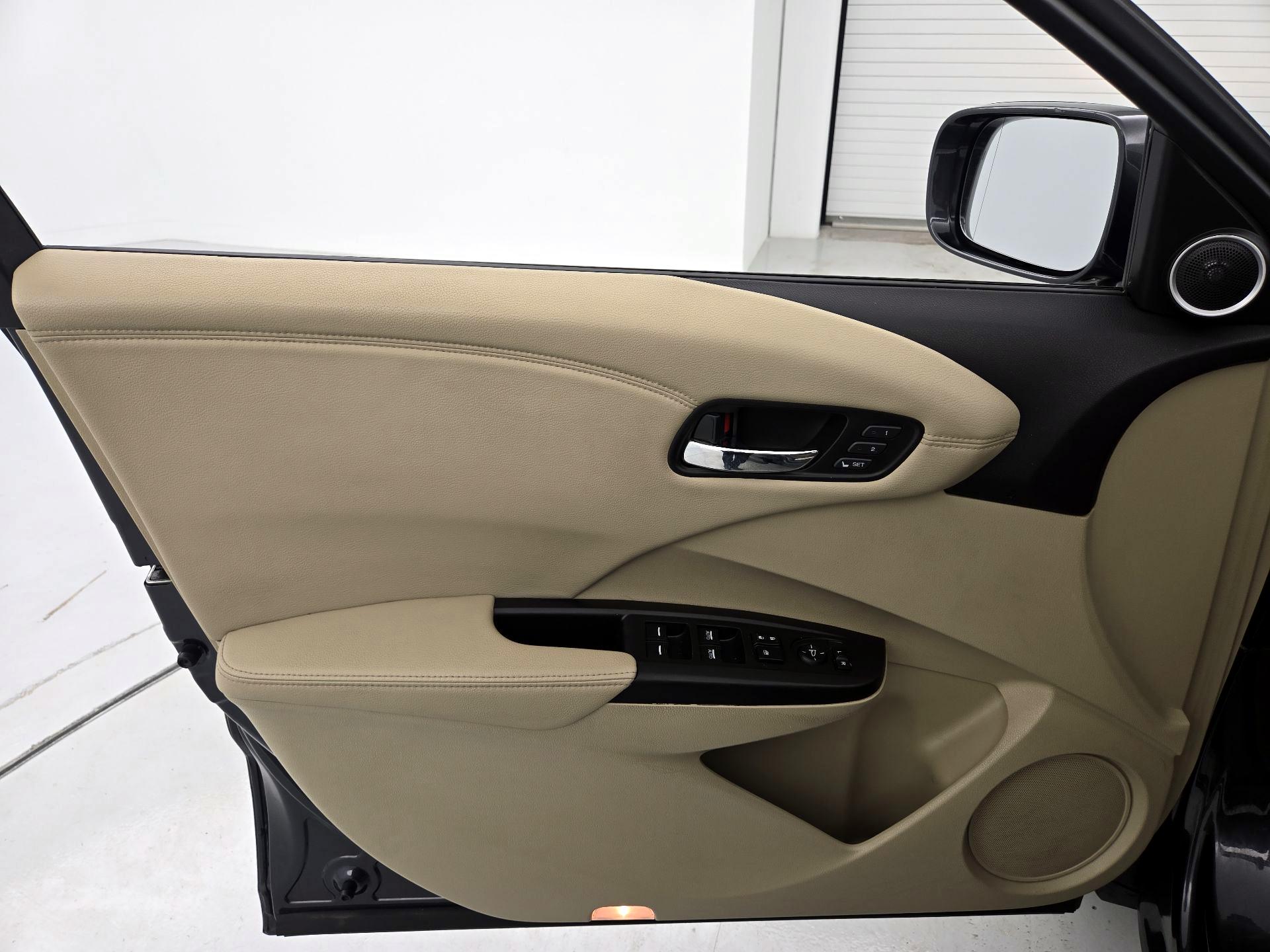 Thumbnail: 2015 Acura RDX - 12