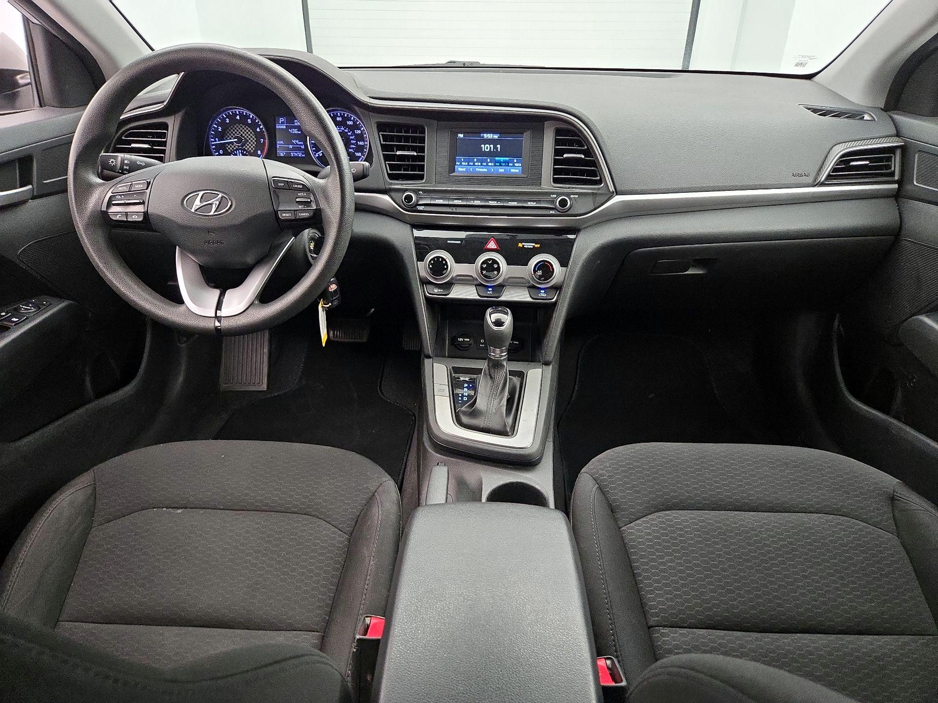 Thumbnail: 2019 Hyundai Elantra - 9