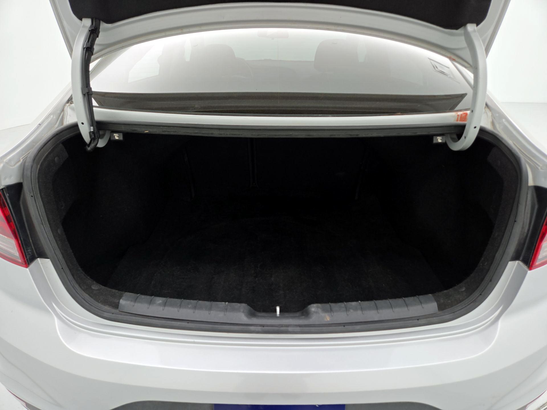 Thumbnail: 2019 Hyundai Elantra - 20