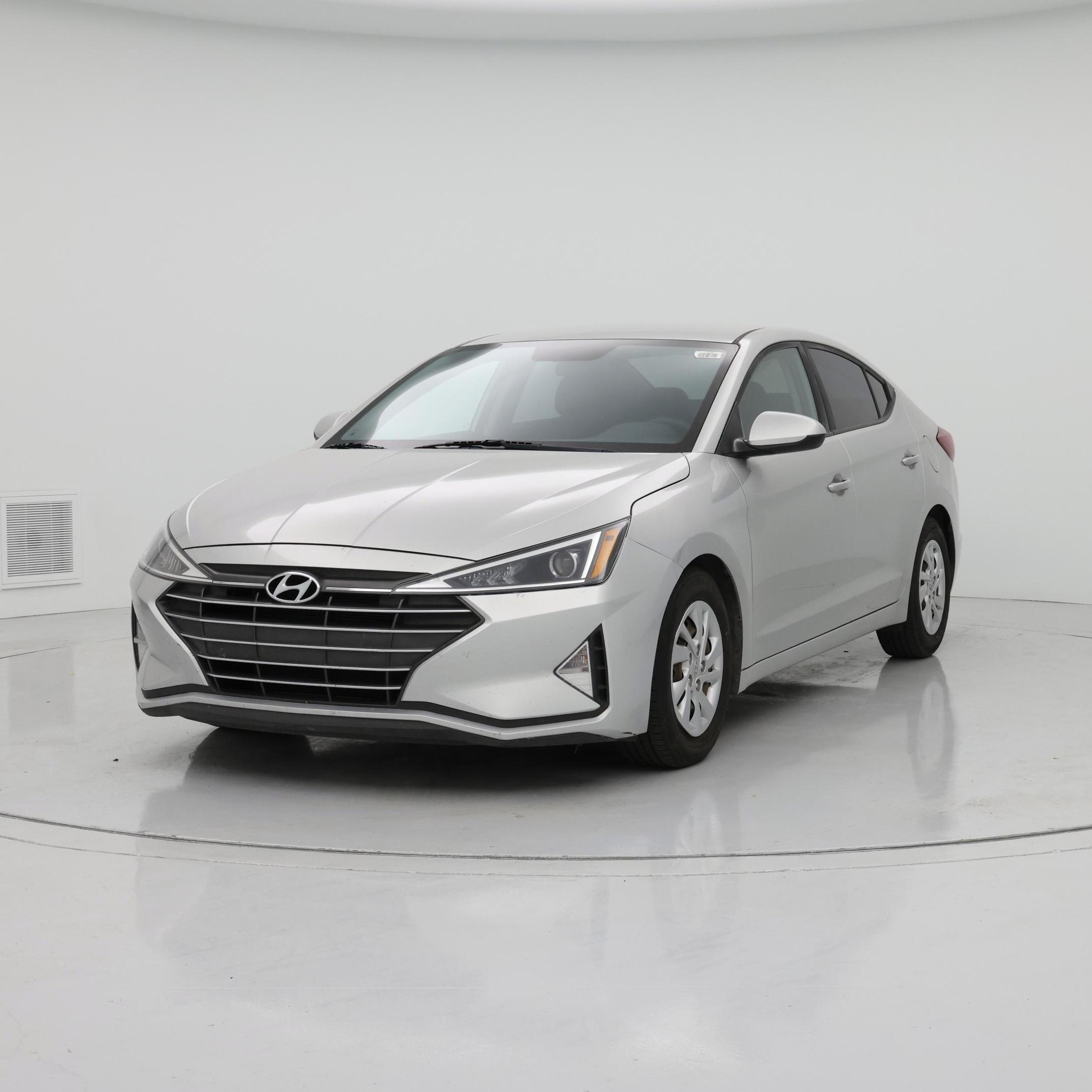 Thumbnail: 2019 Hyundai Elantra - 4