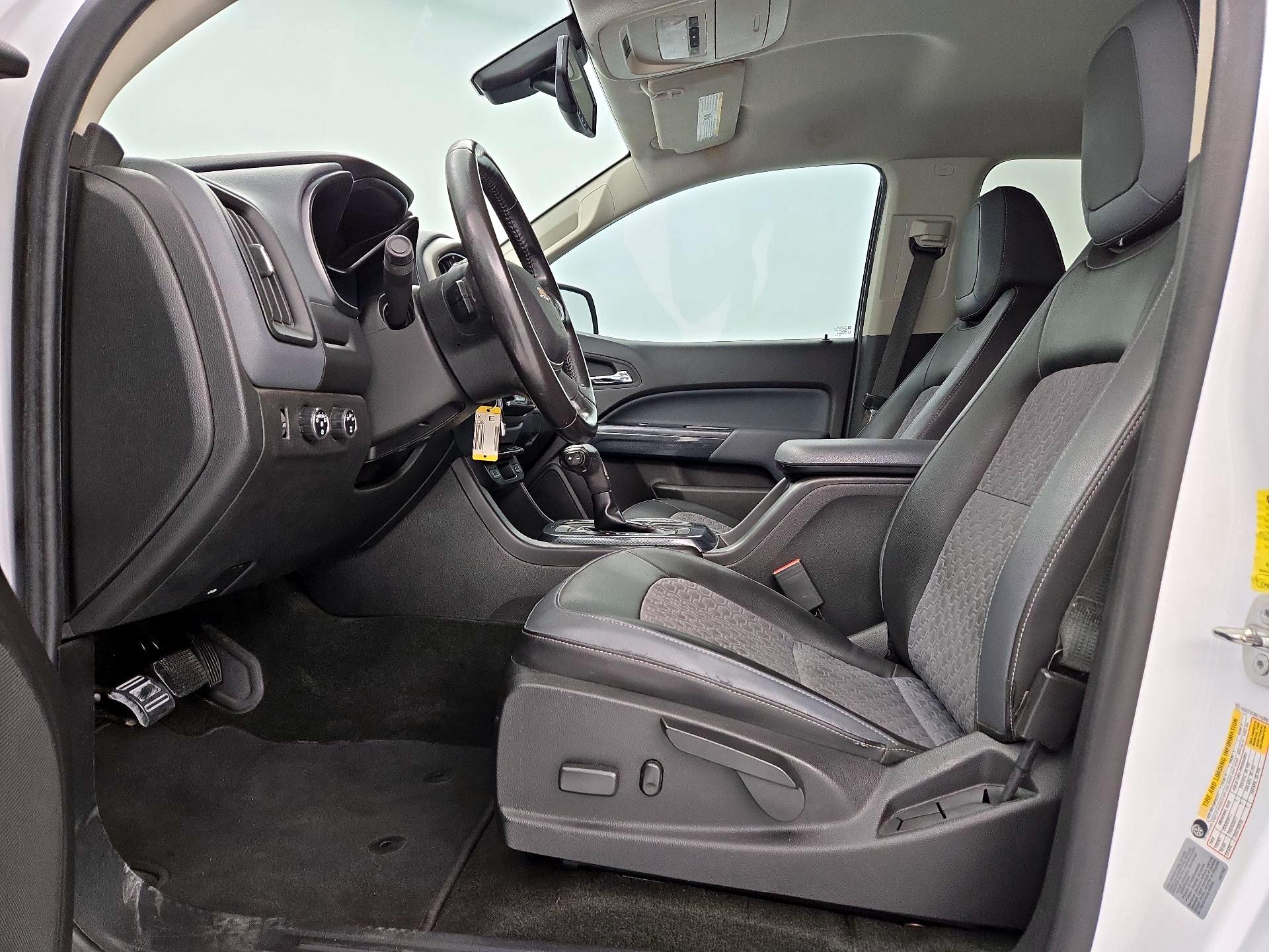 Thumbnail: 2016 Chevrolet Colorado - 11