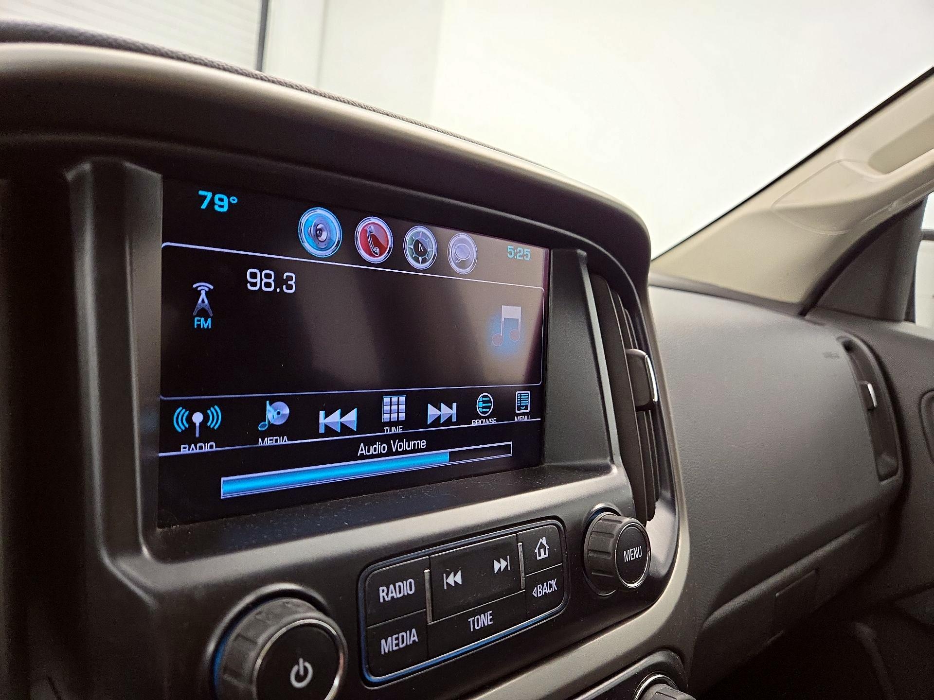 Thumbnail: 2016 Chevrolet Colorado - 15