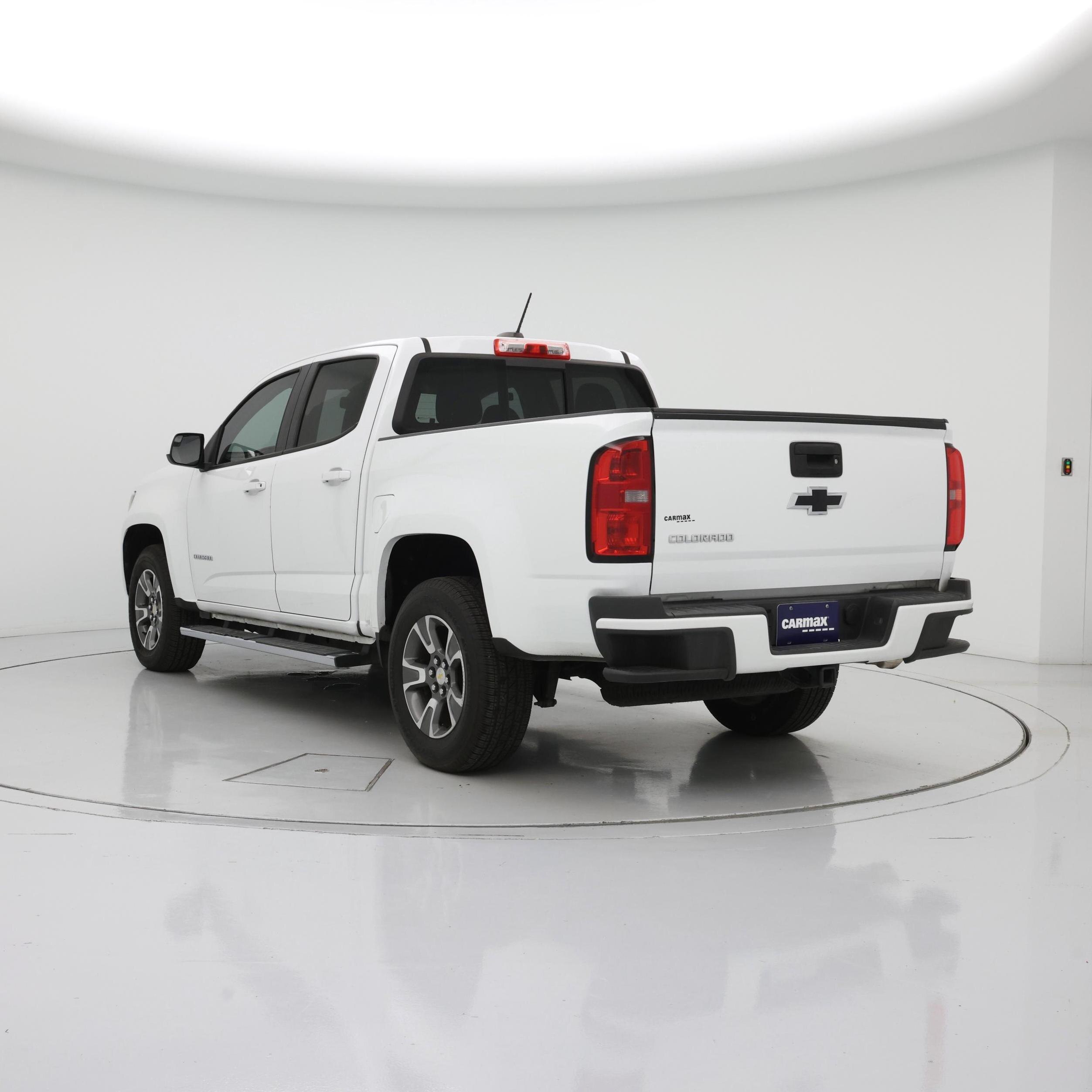Thumbnail: 2016 Chevrolet Colorado - 2