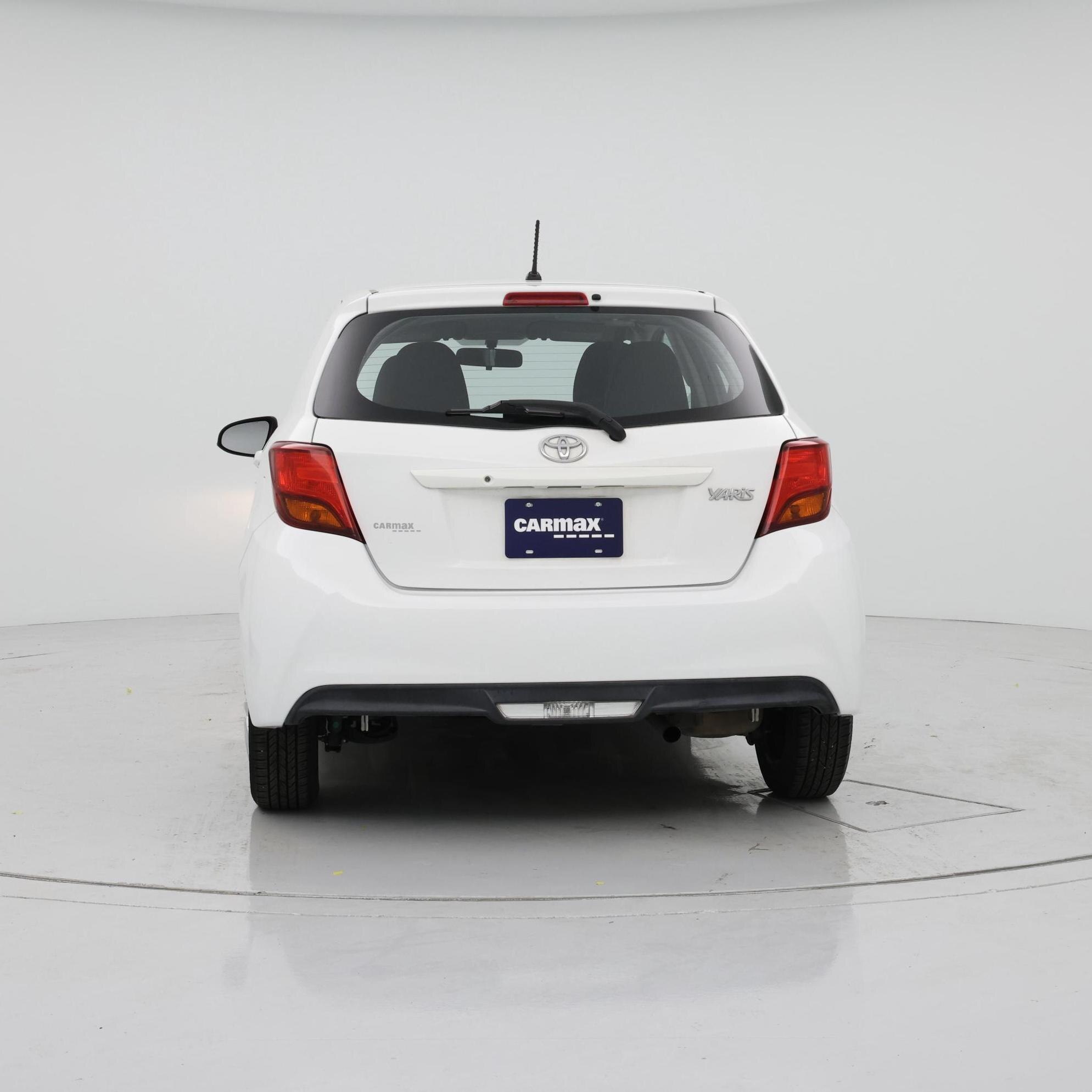 Thumbnail: 2016 Toyota Yaris - 6