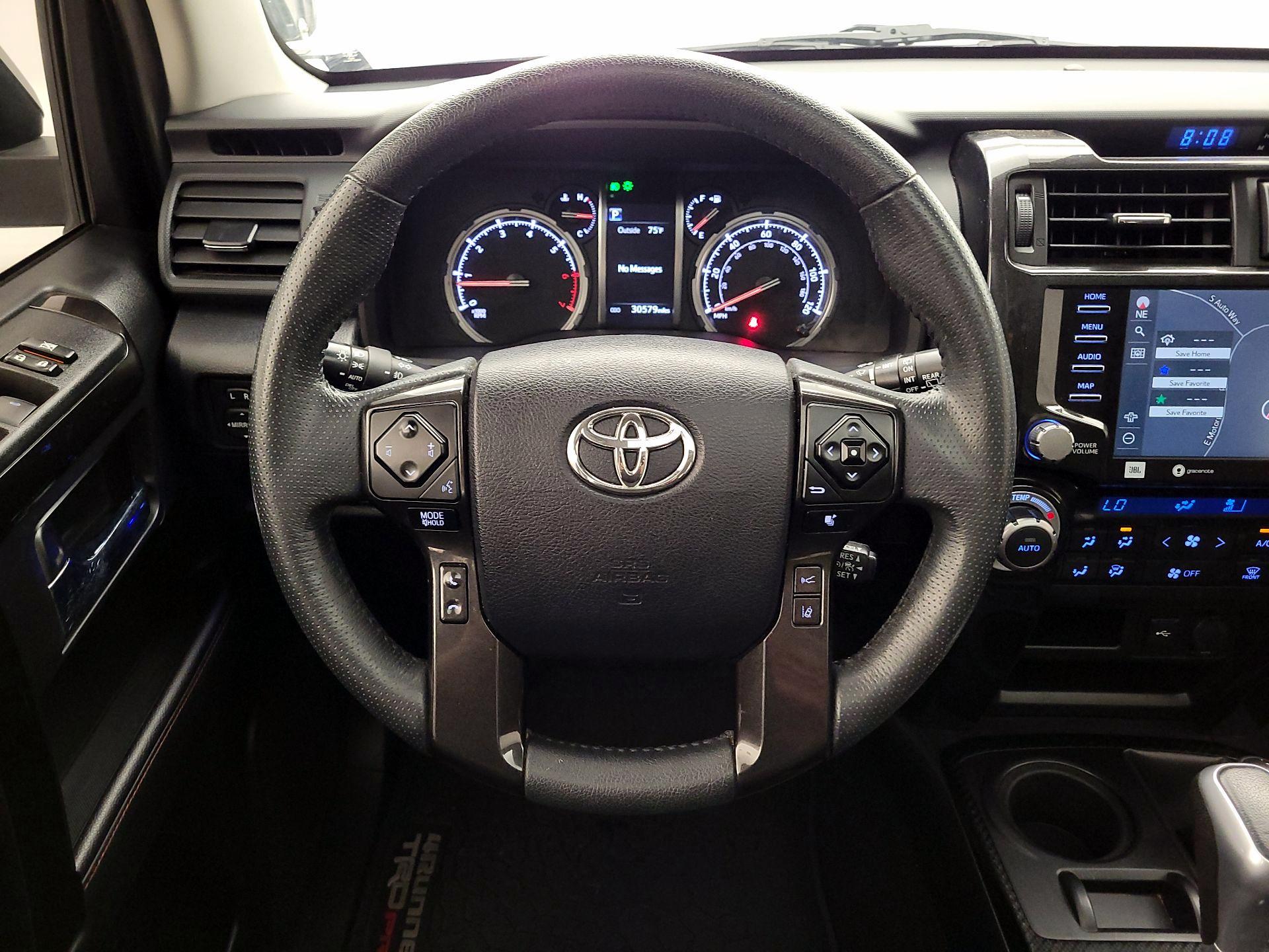 Thumbnail: 2020 Toyota 4Runner - 10