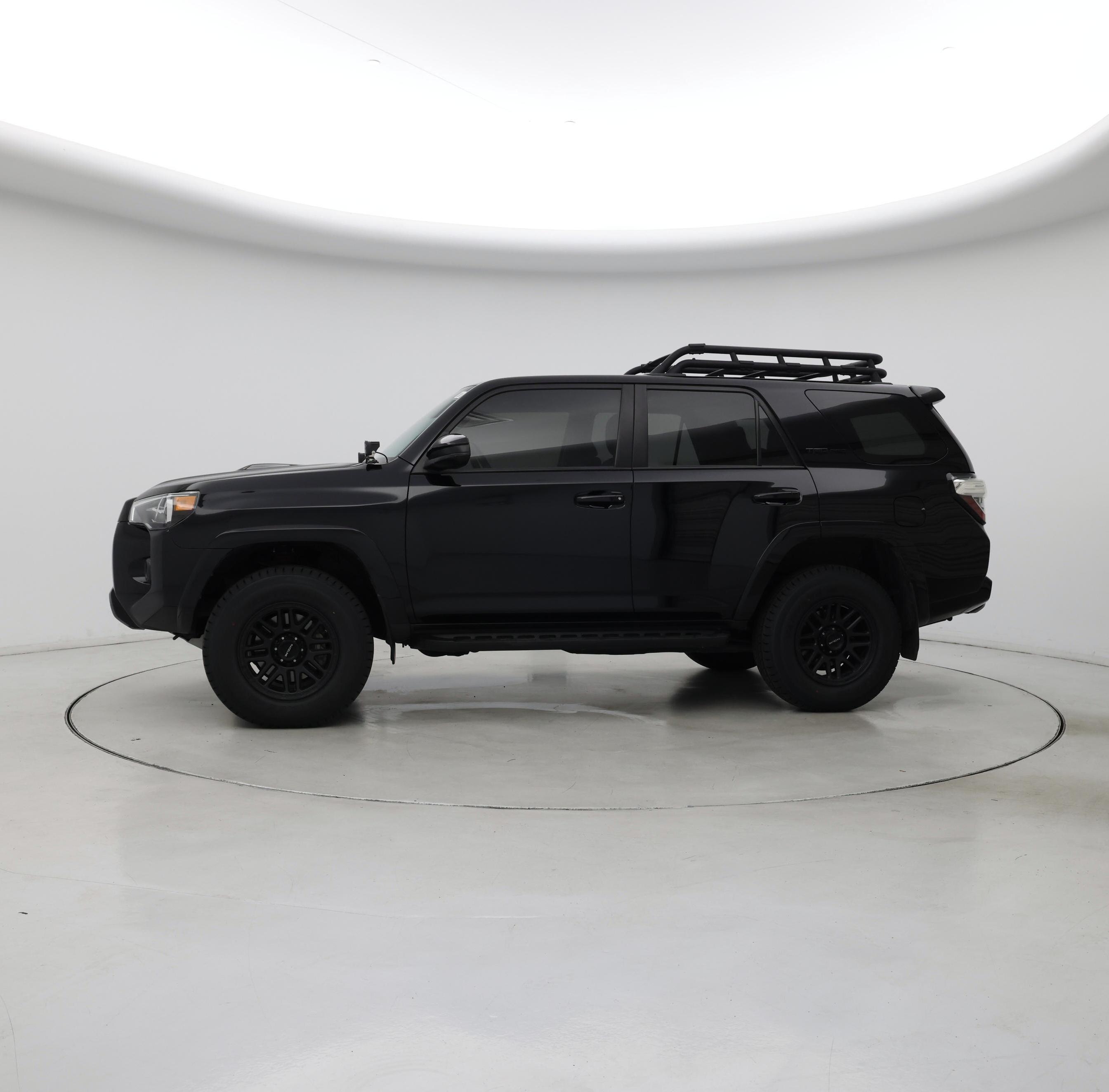 Thumbnail: 2020 Toyota 4Runner - 3