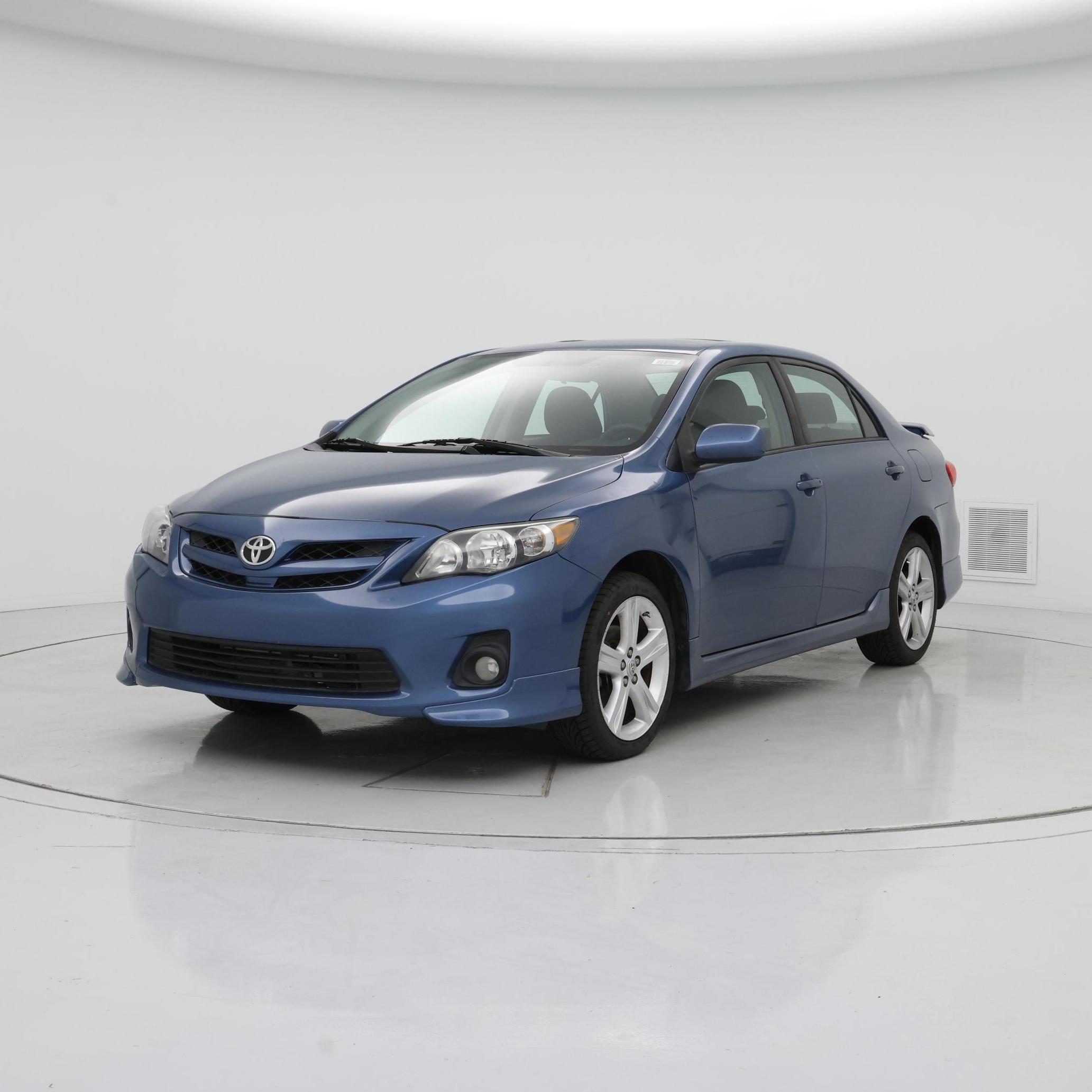 Thumbnail: 2013 Toyota Corolla - 4