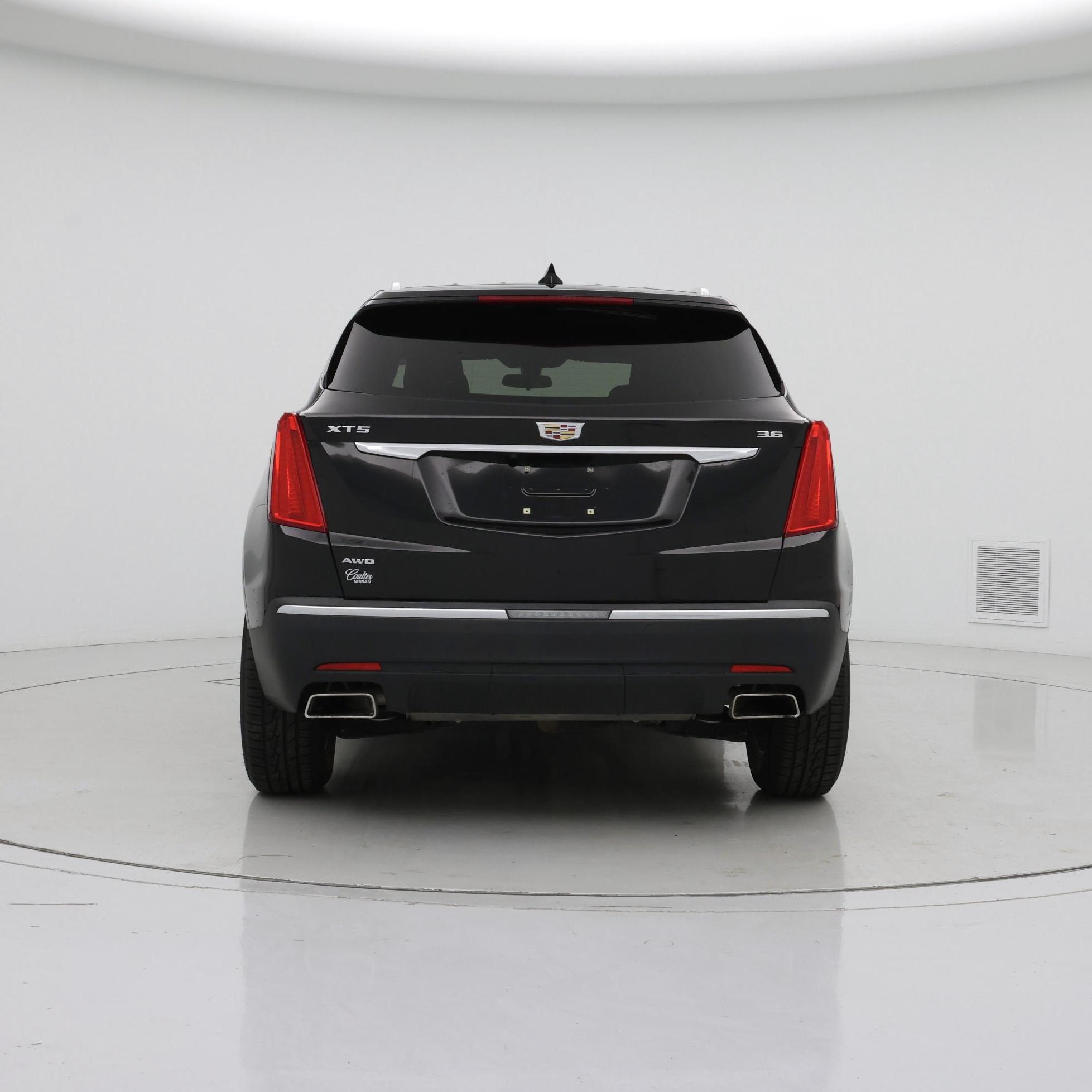 Thumbnail: 2018 Cadillac XT5 - 6