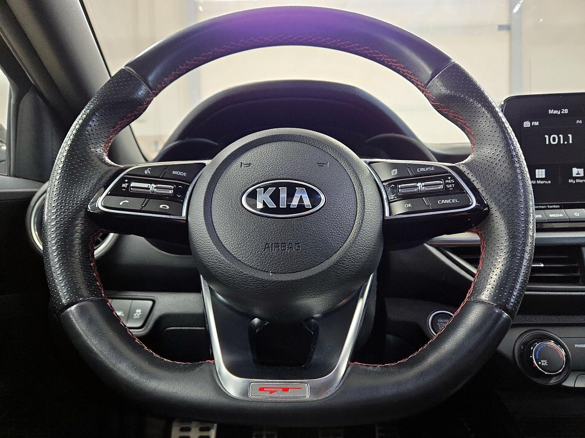 Thumbnail: 2020 Kia Forte - 10