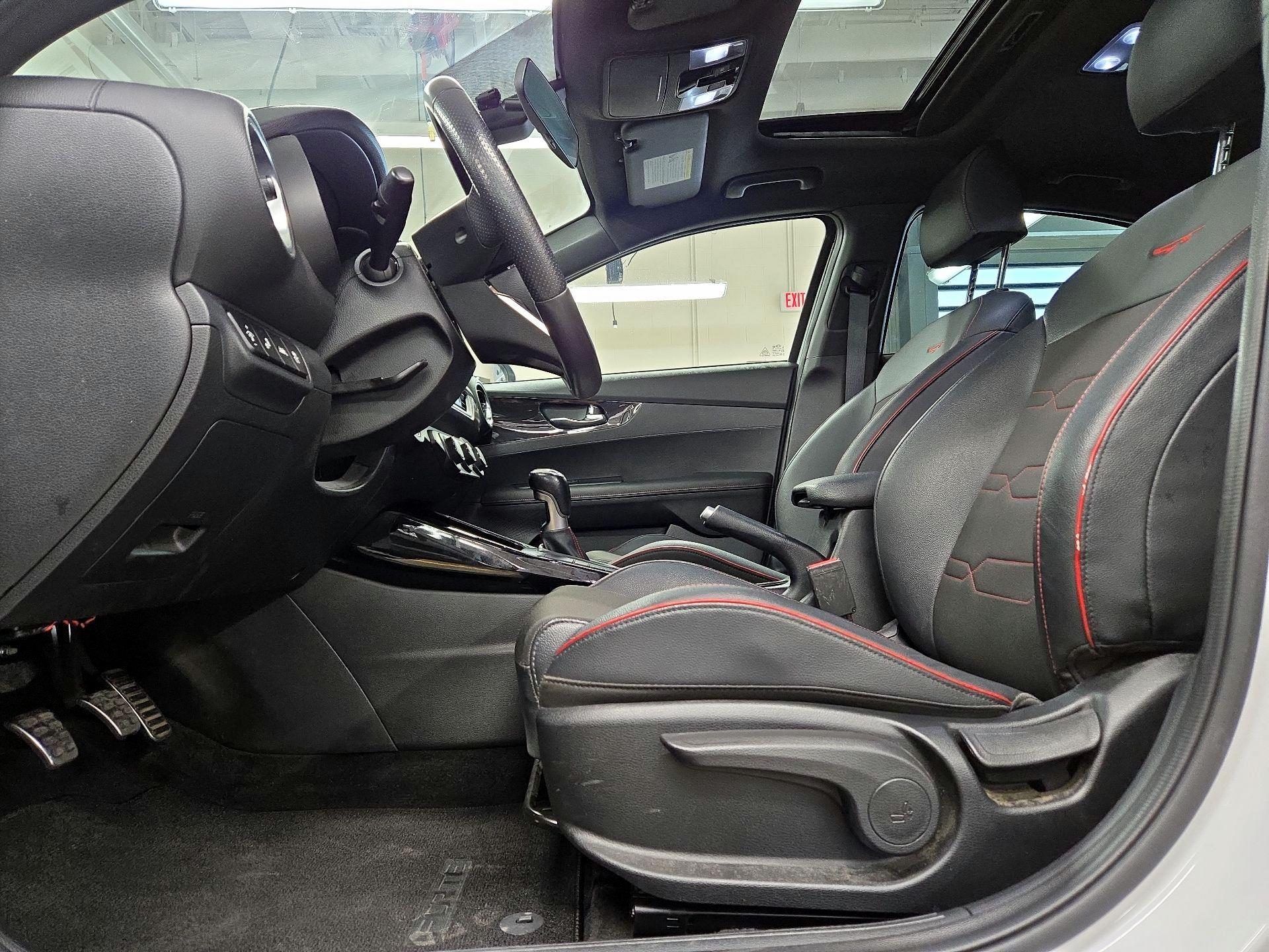 Thumbnail: 2020 Kia Forte - 11