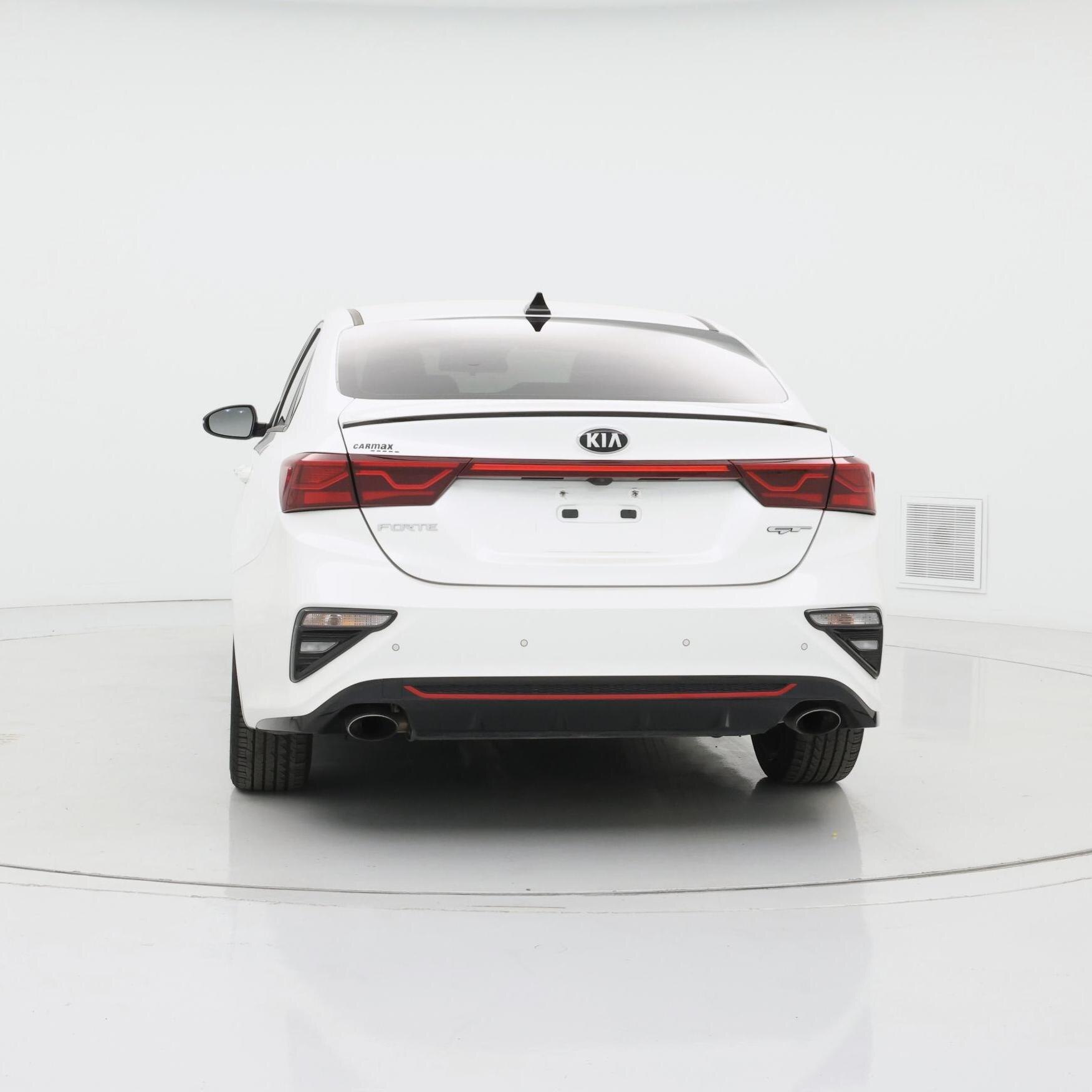 Thumbnail: 2020 Kia Forte - 6