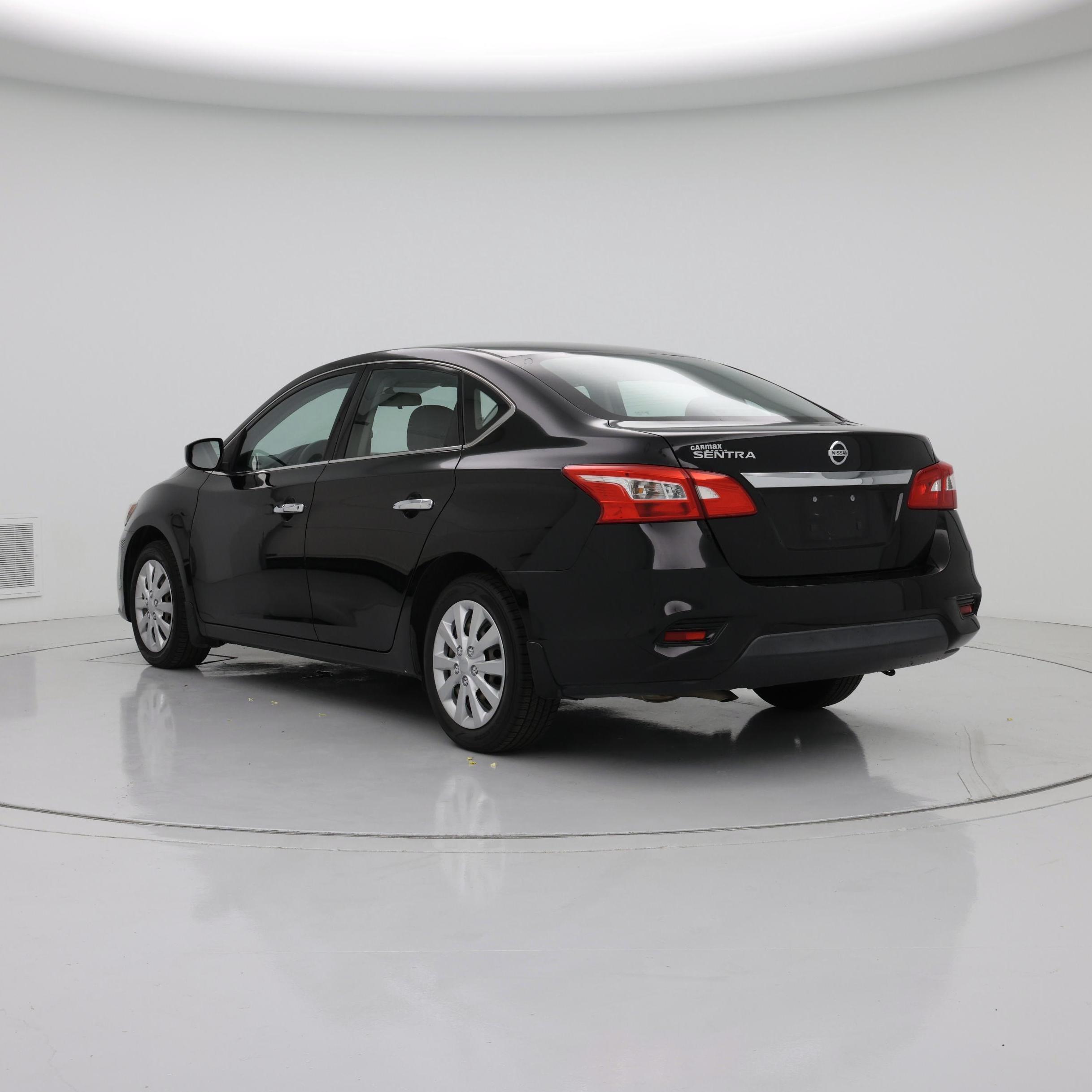 Thumbnail: 2016 Nissan Sentra - 2
