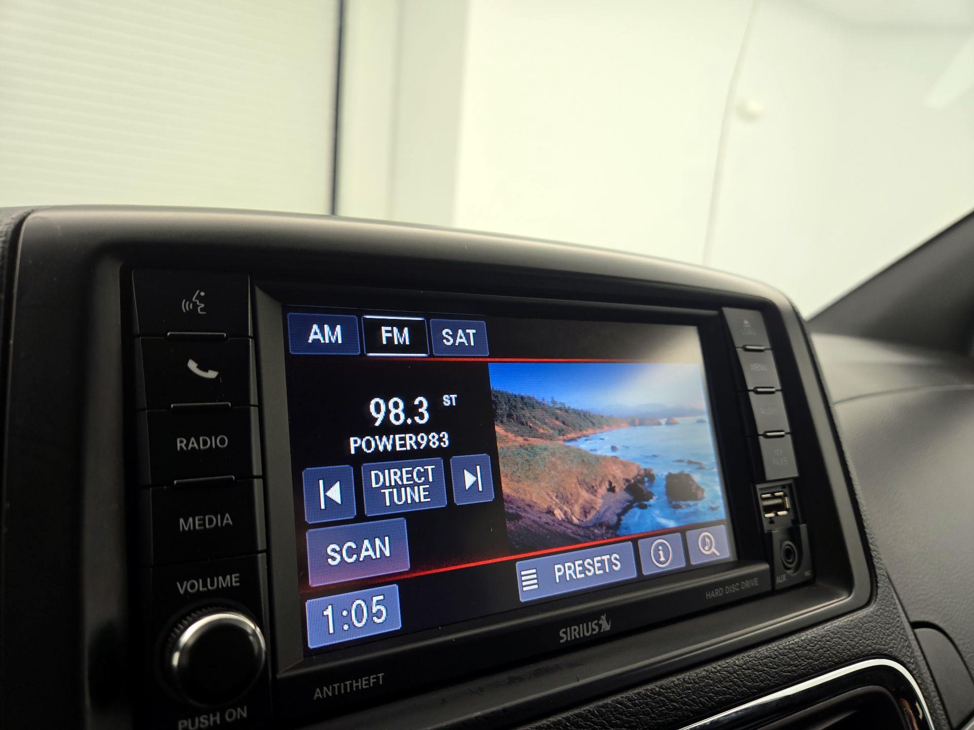Thumbnail: 2017 Dodge Grand Caravan - 15
