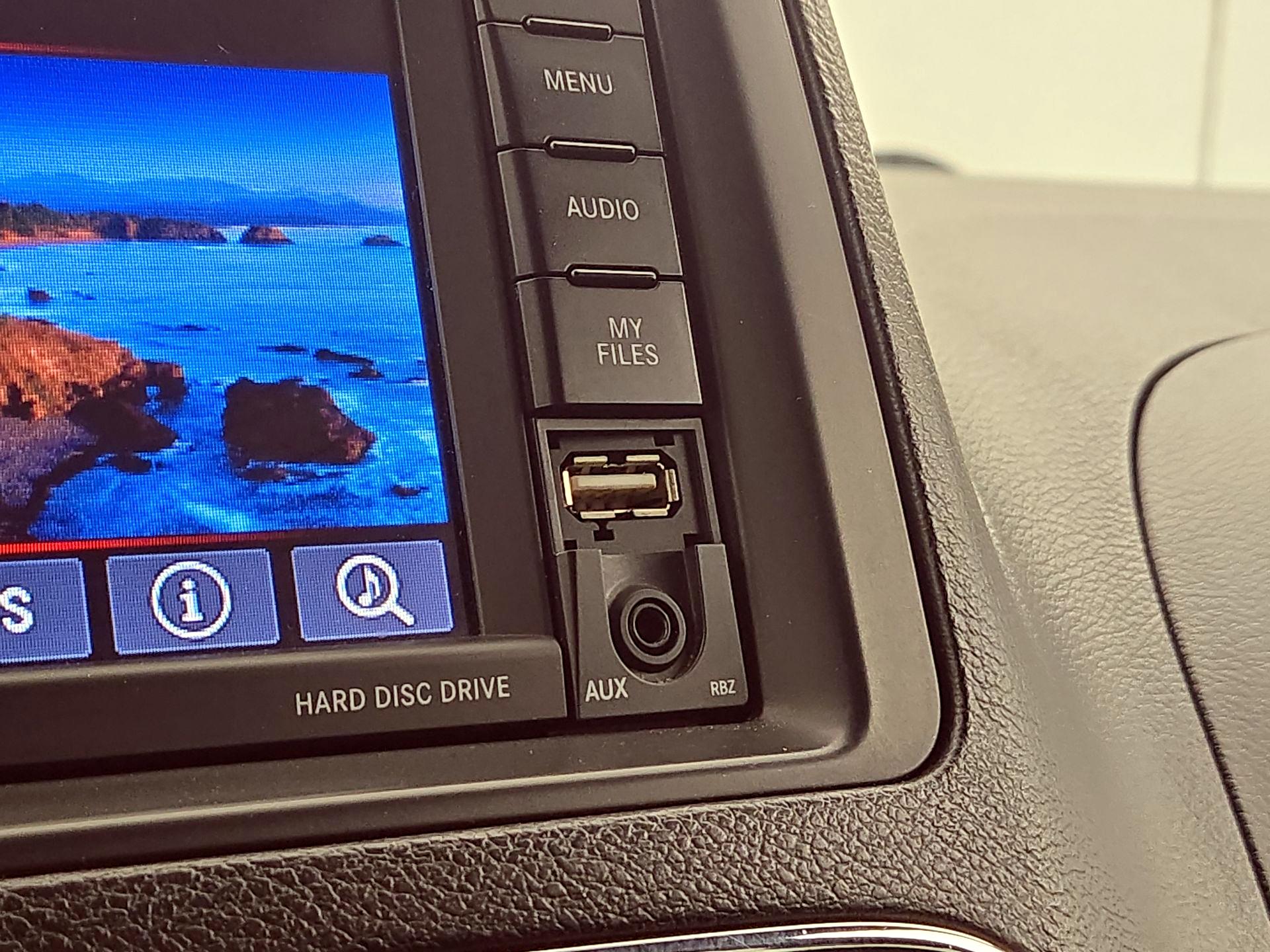 Thumbnail: 2017 Dodge Grand Caravan - 18