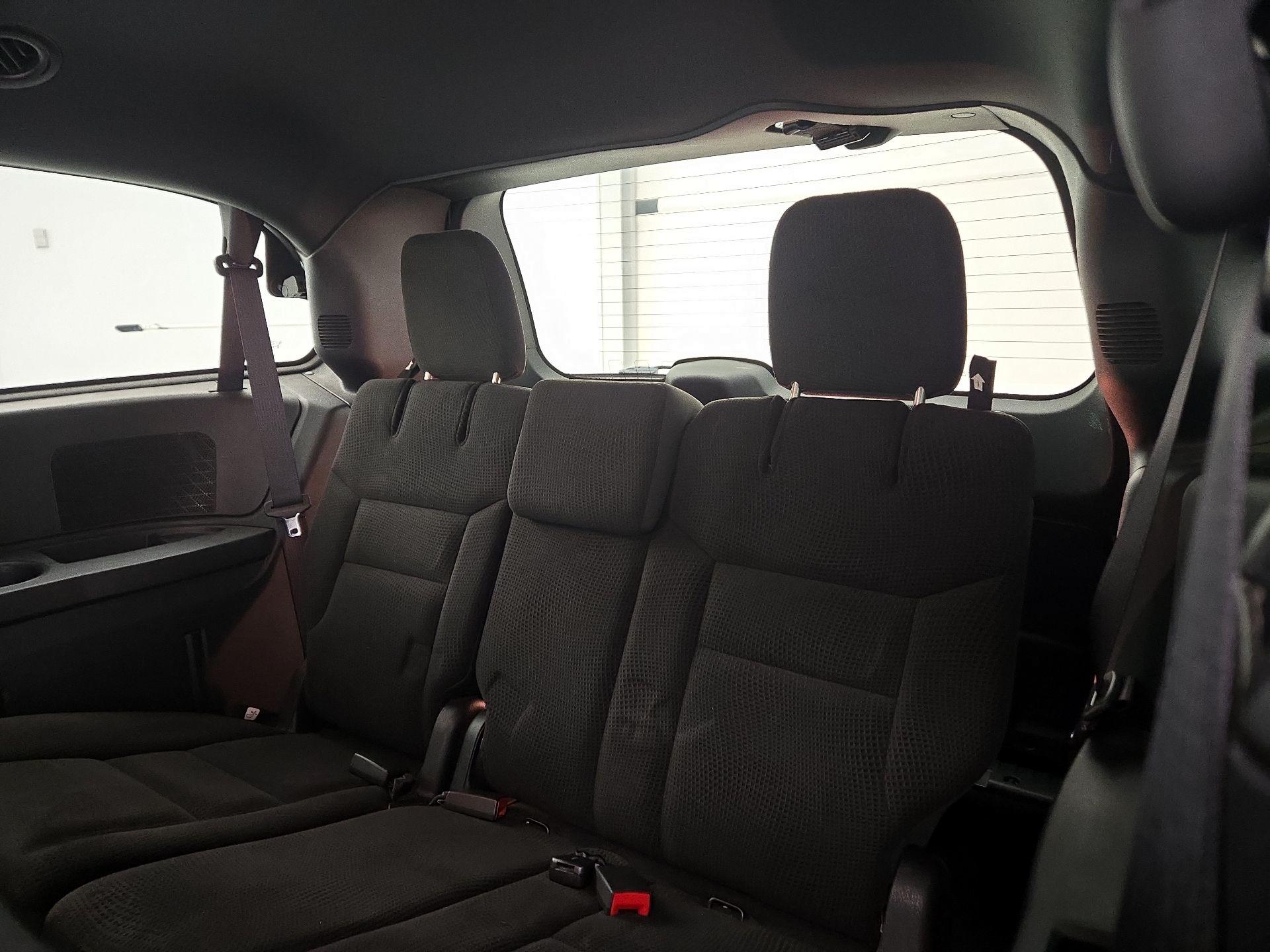 Thumbnail: 2017 Dodge Grand Caravan - 20