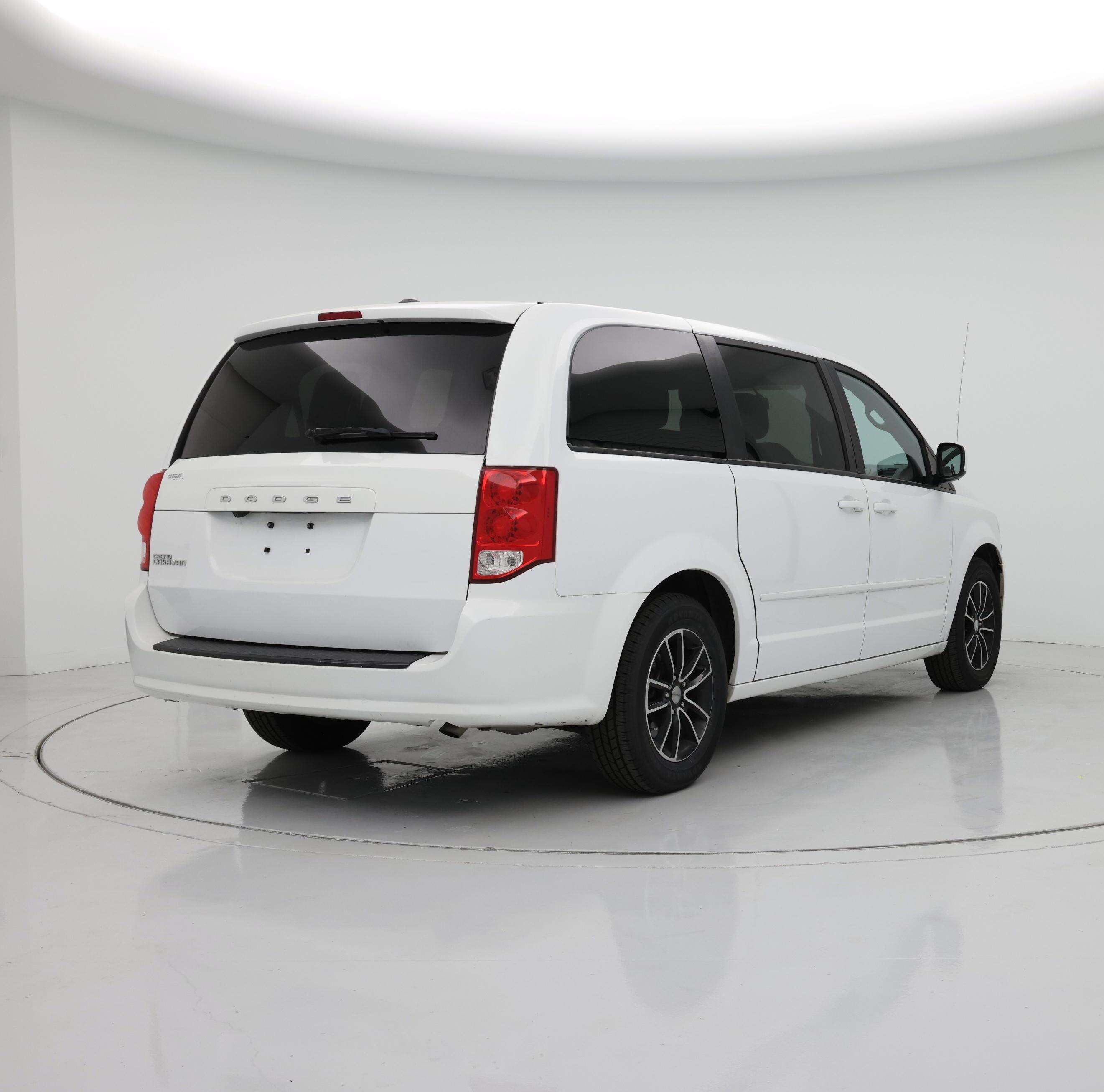 Thumbnail: 2017 Dodge Grand Caravan - 8