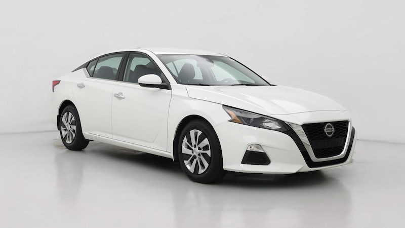 2022 Nissan Altima S Hero Image