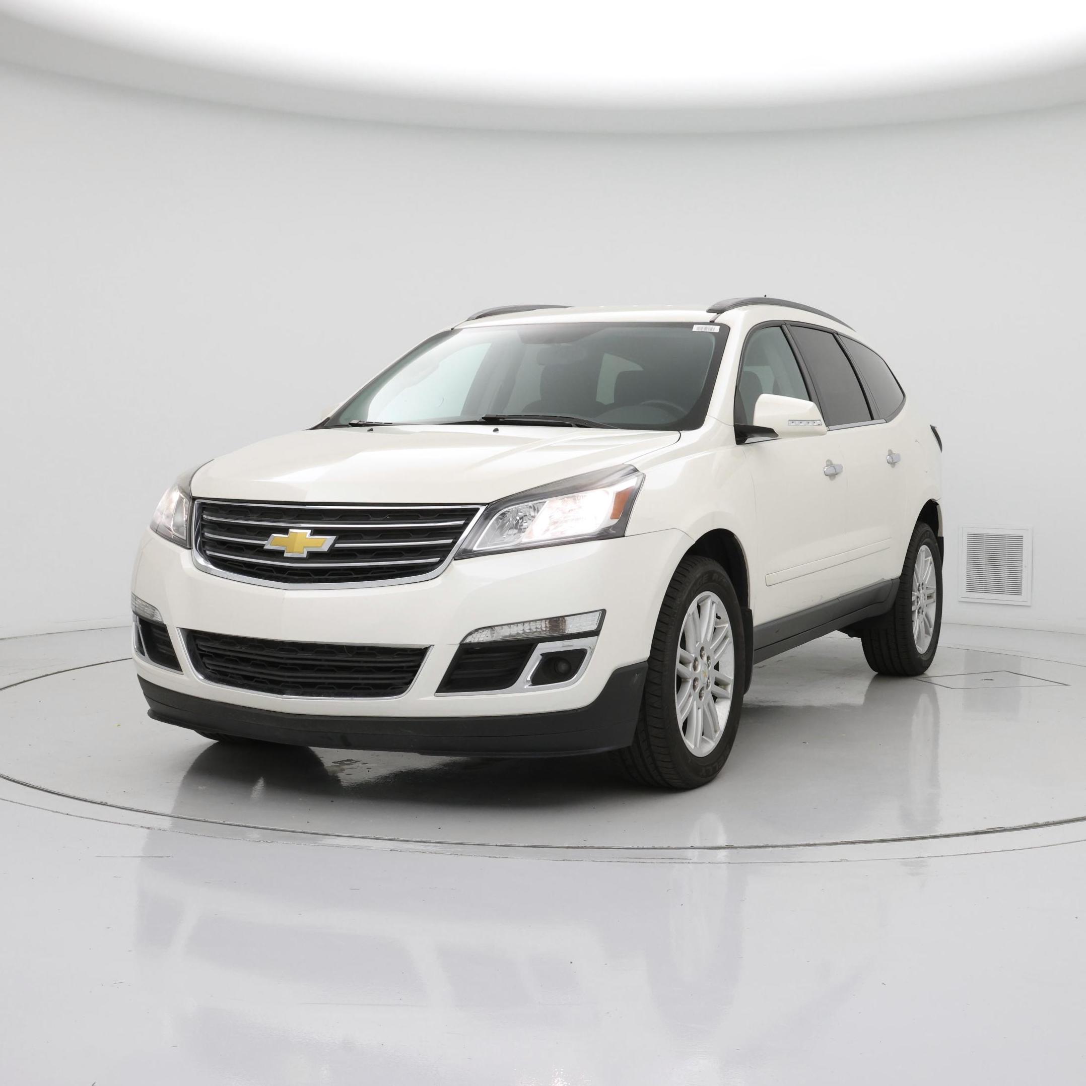 Thumbnail: 2015 Chevrolet Traverse - 4