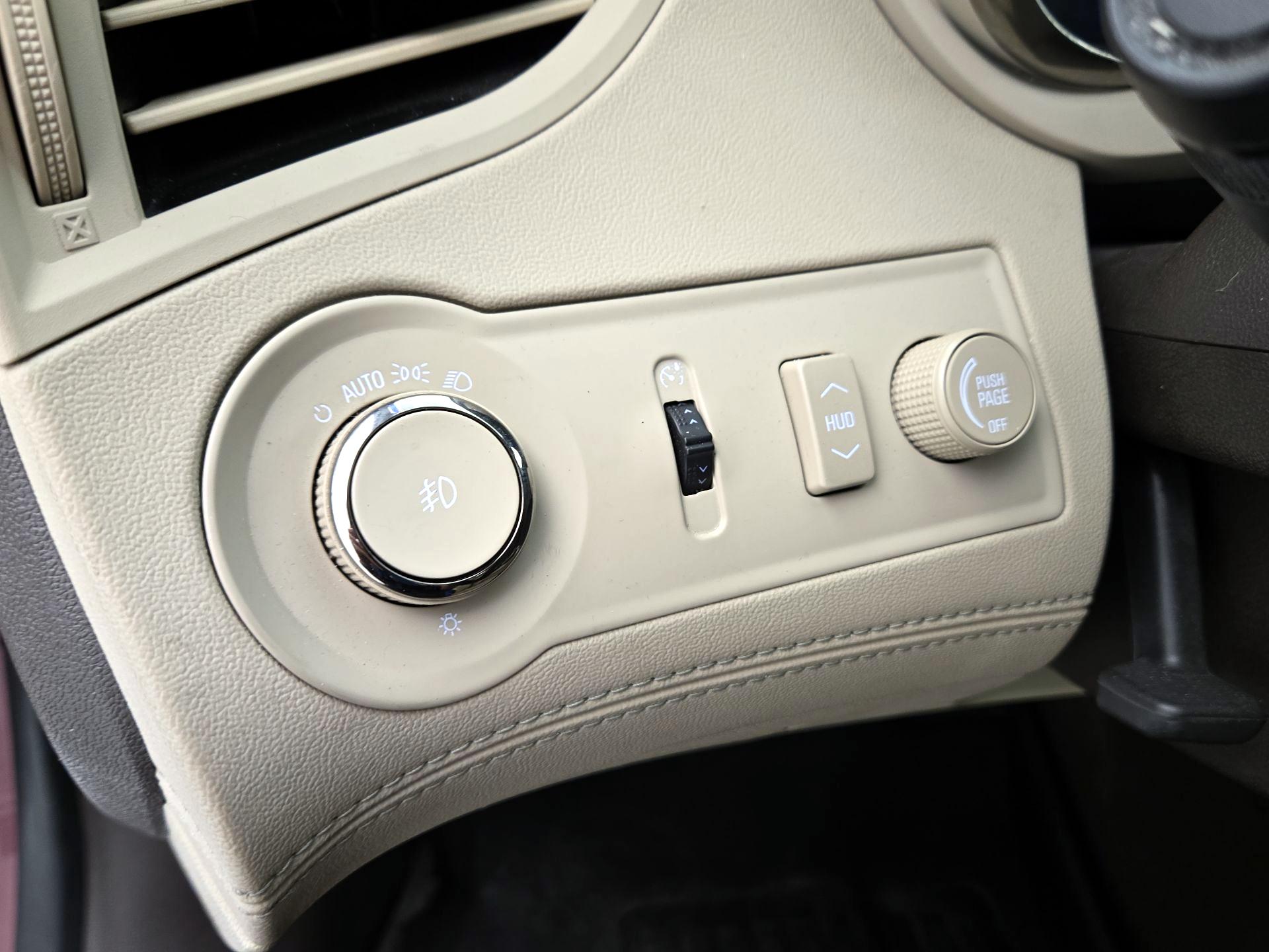 Thumbnail: 2016 Buick LaCrosse - 13
