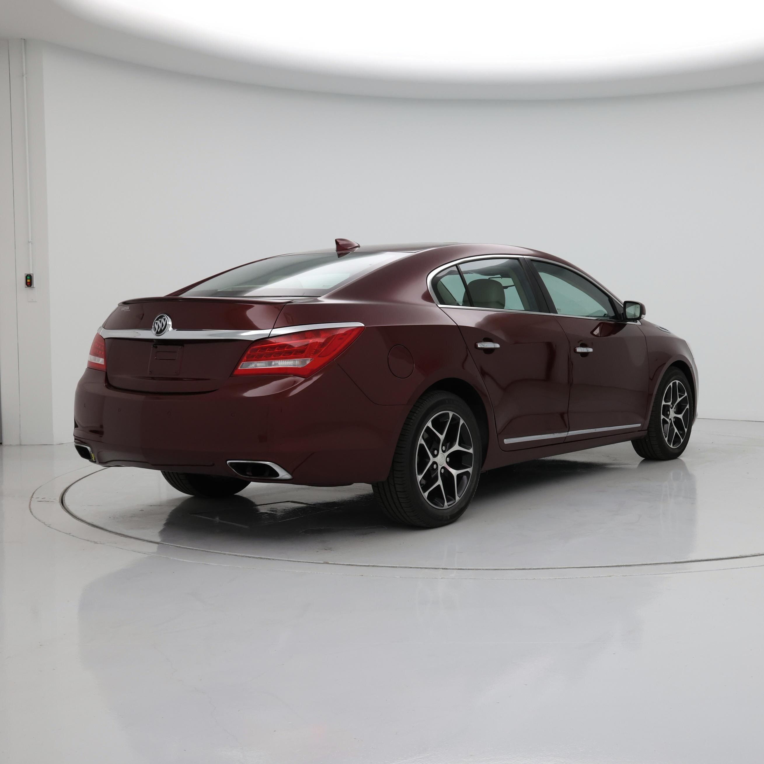 Thumbnail: 2016 Buick LaCrosse - 8