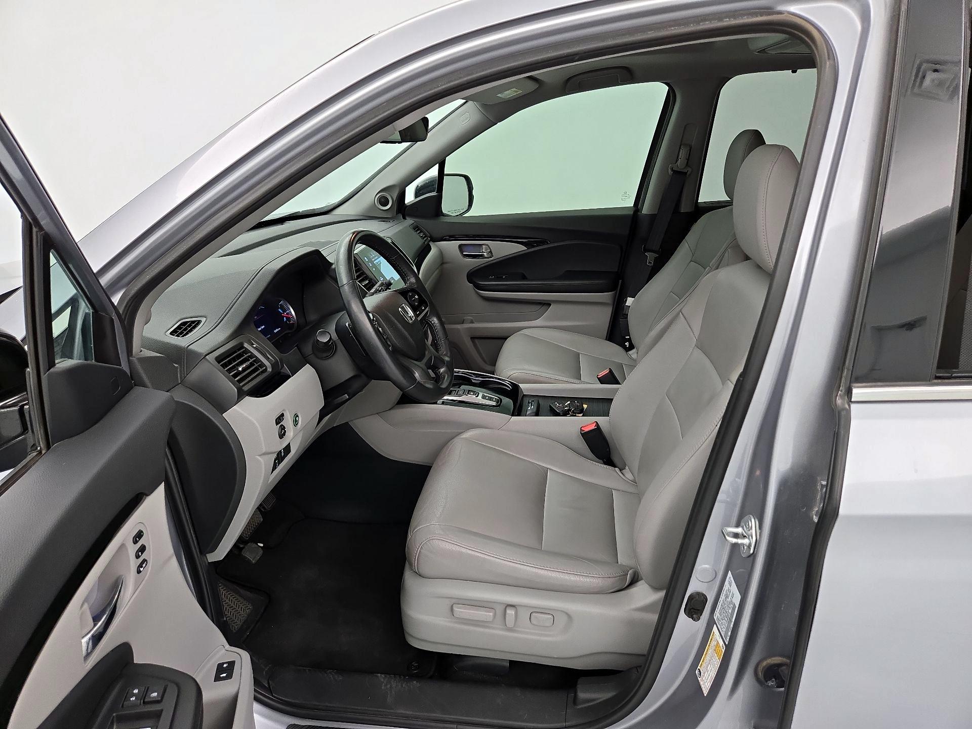 Thumbnail: 2021 Honda Pilot - 11