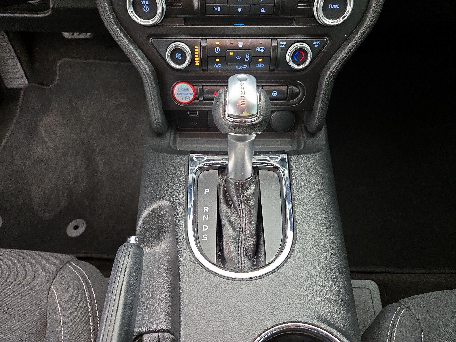 Thumbnail: 2015 Ford Mustang - 17