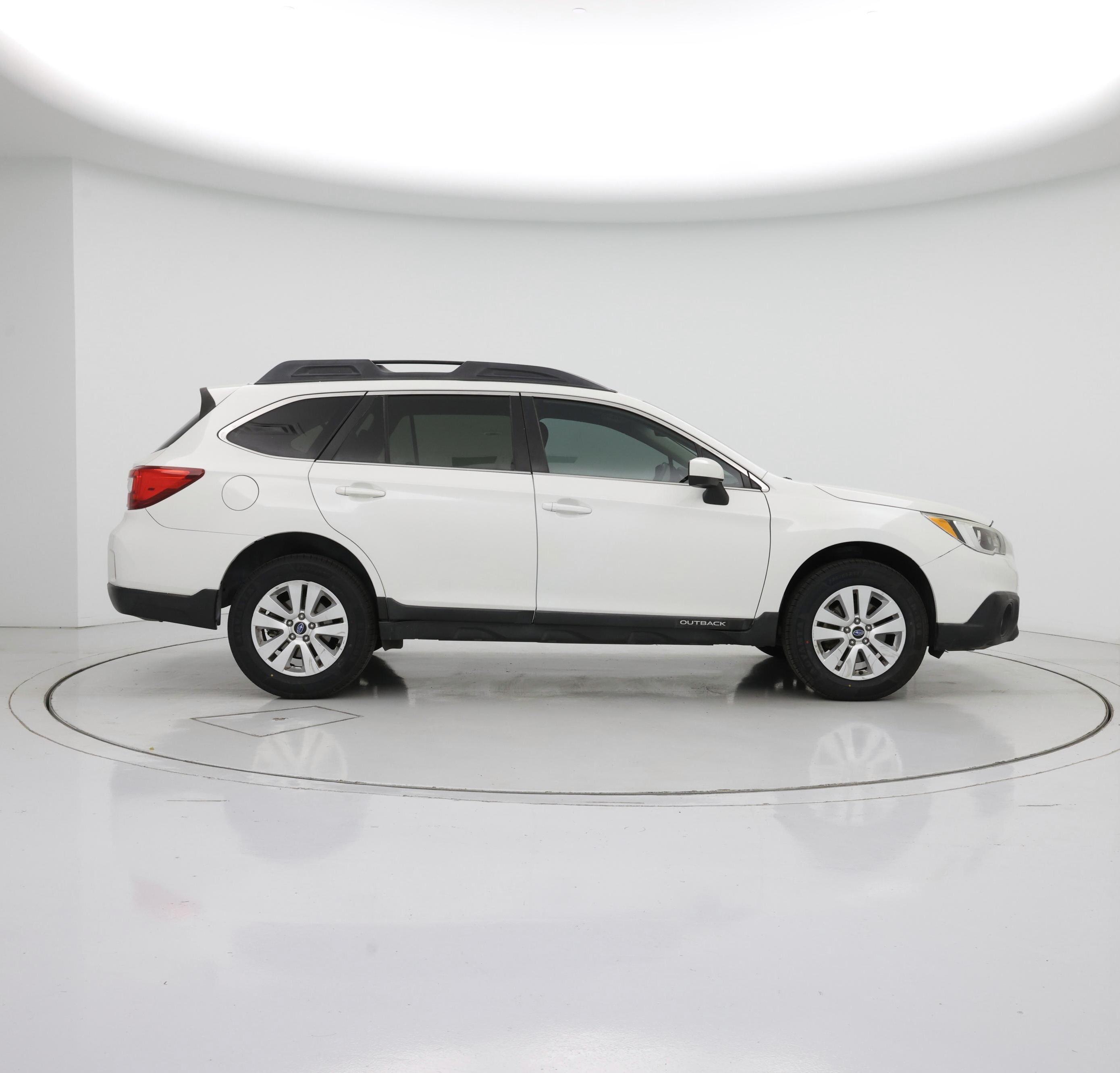 Thumbnail: 2017 Subaru Outback - 7