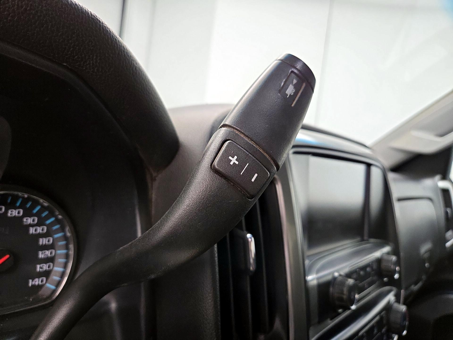 Thumbnail: 2019 Chevrolet Silverado 1500 - 17