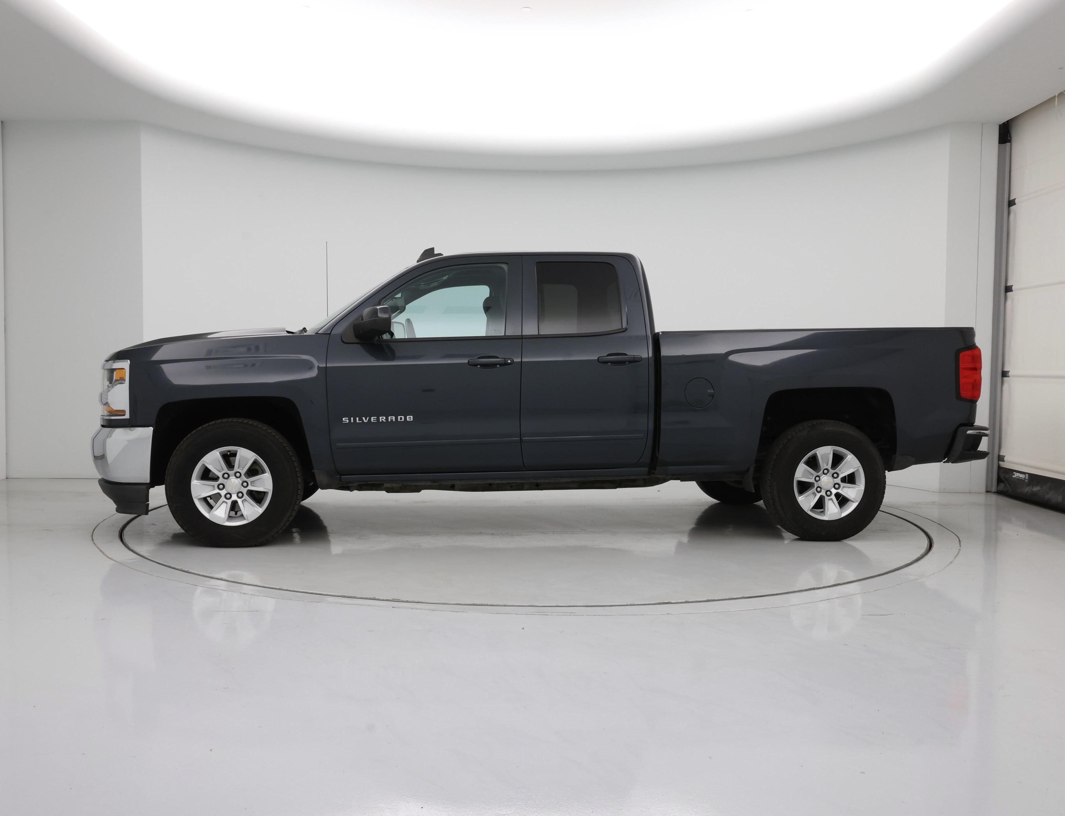 Thumbnail: 2019 Chevrolet Silverado 1500 - 3