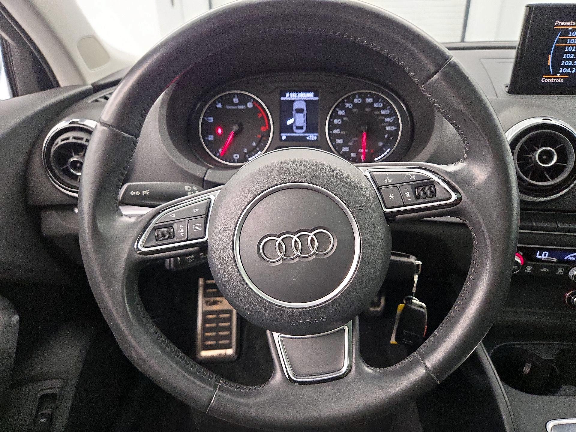 Thumbnail: 2015 Audi A3 - 10