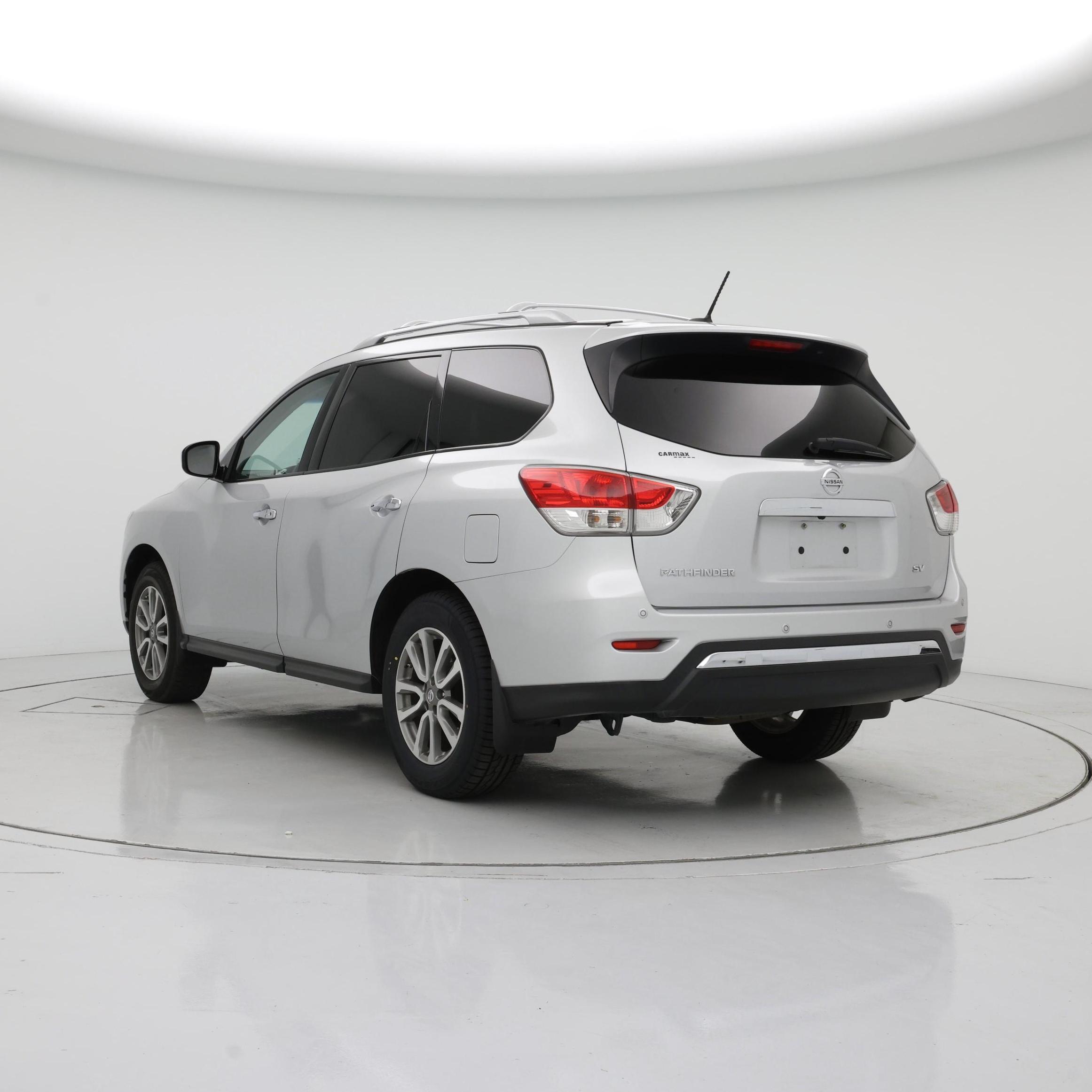 Thumbnail: 2013 Nissan Pathfinder - 2