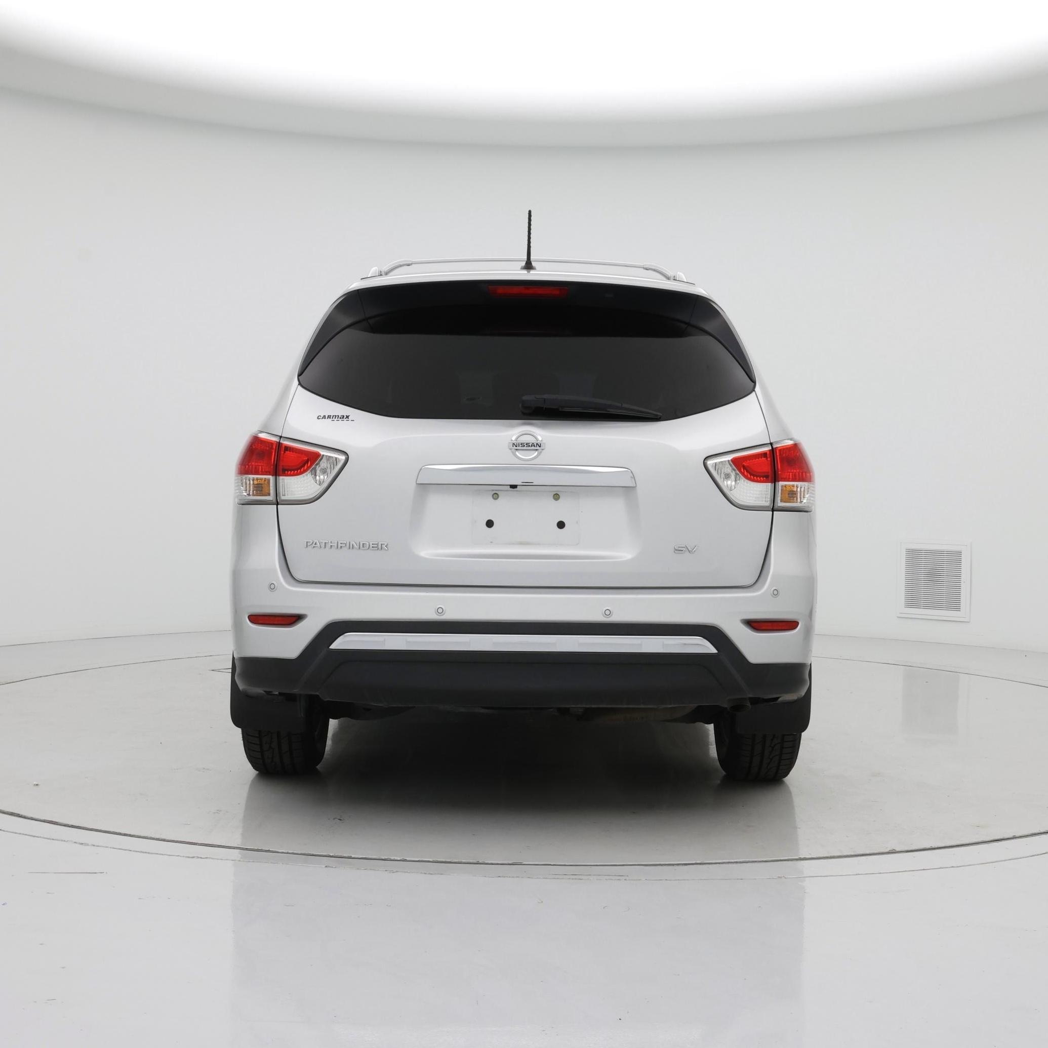 Thumbnail: 2013 Nissan Pathfinder - 6
