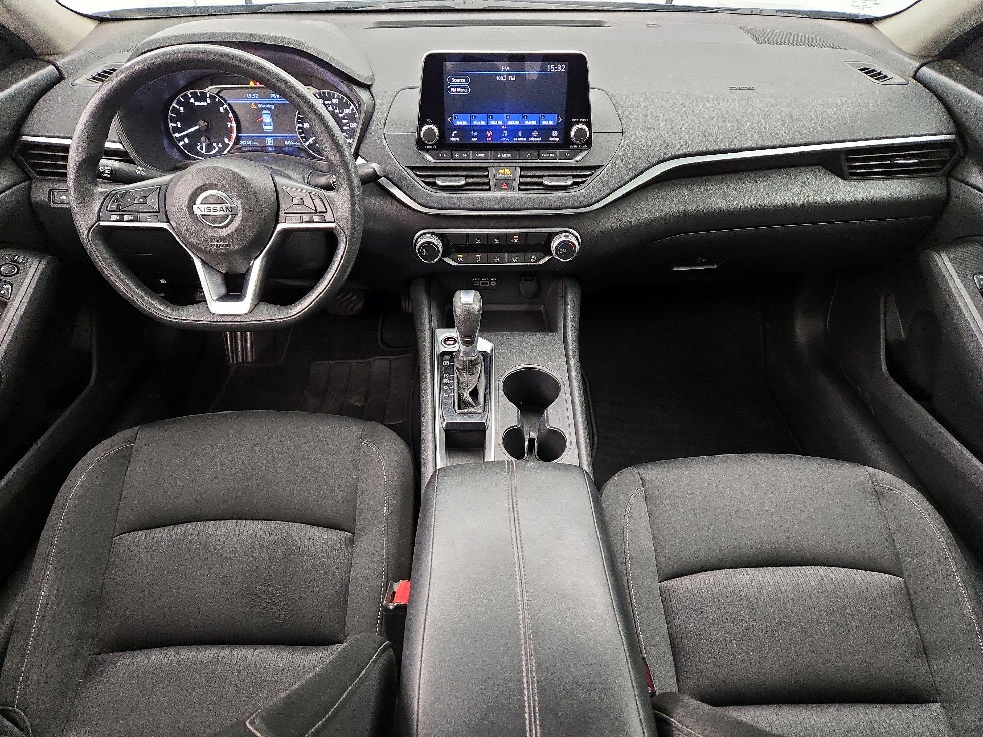 Thumbnail: 2019 Nissan Altima - 9