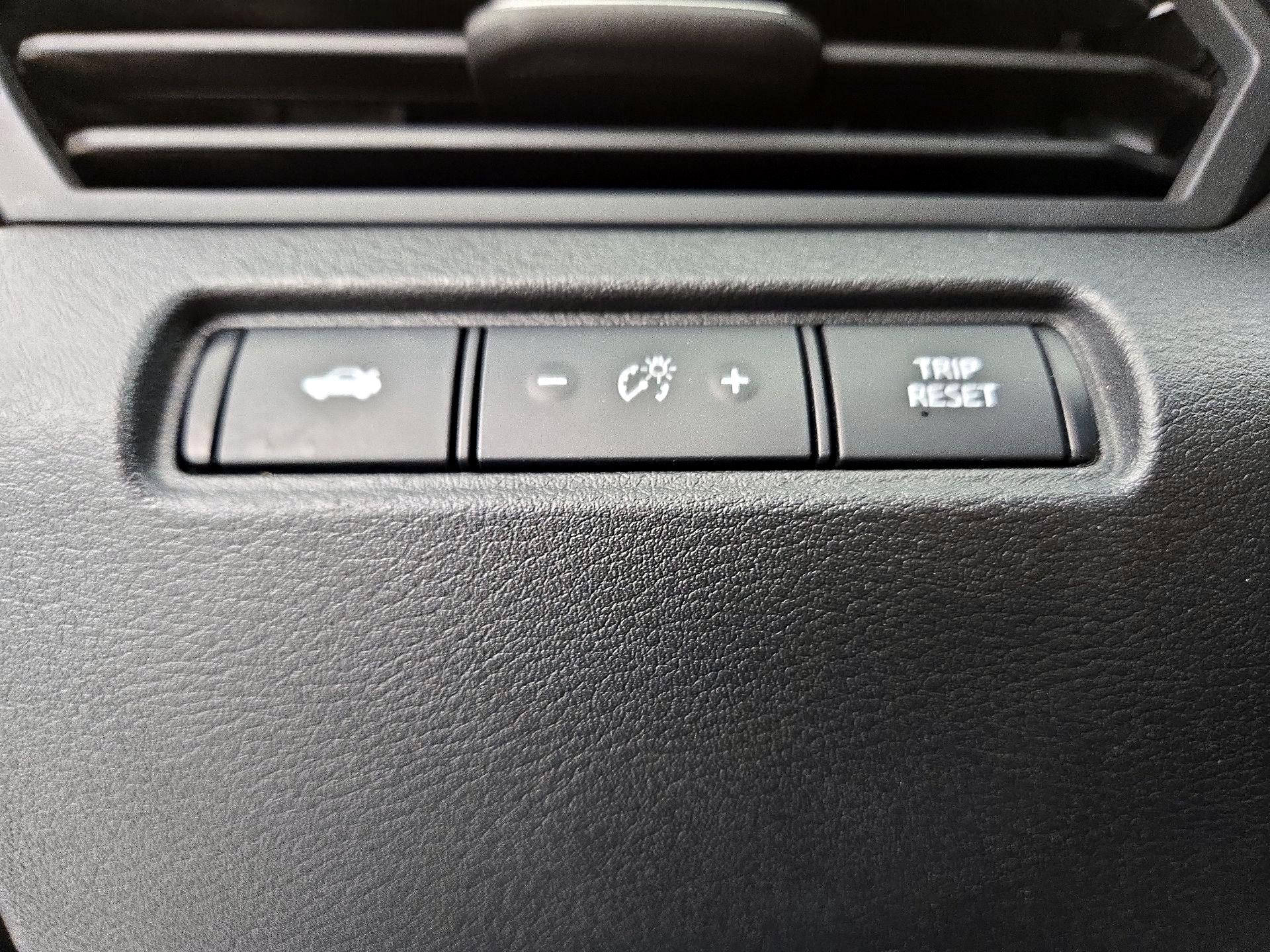 Thumbnail: 2019 Nissan Altima - 13