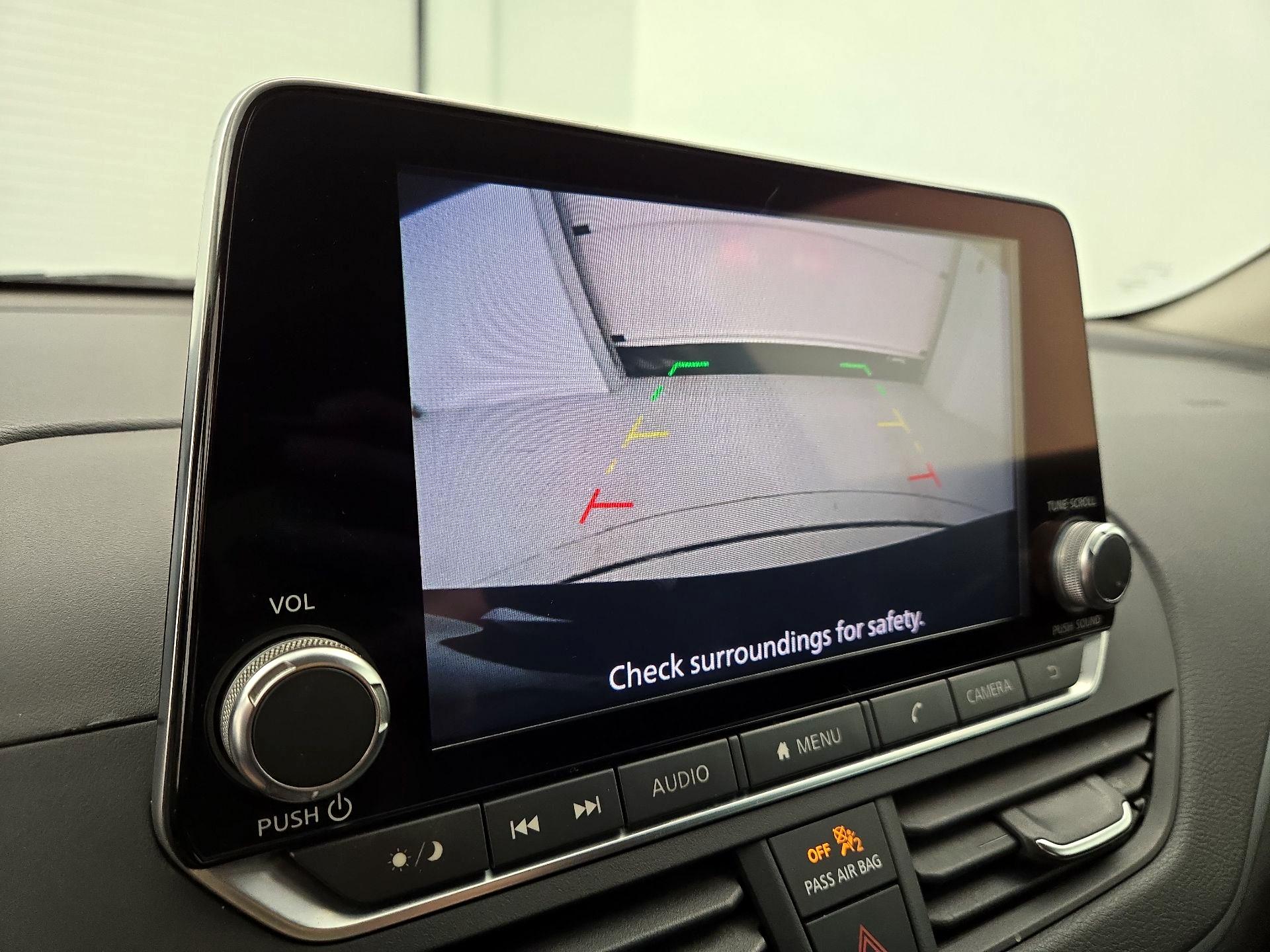 Thumbnail: 2019 Nissan Altima - 14