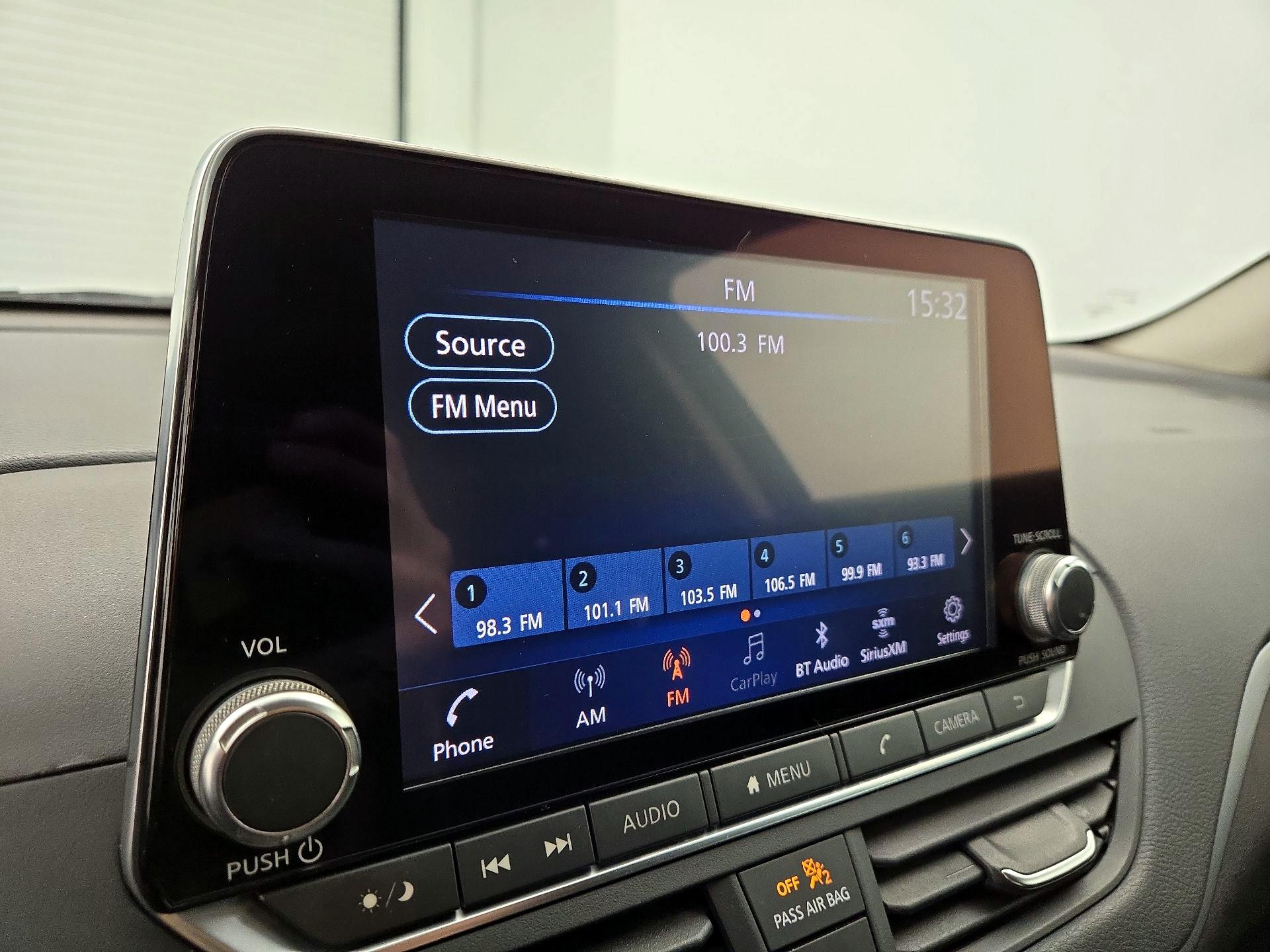 Thumbnail: 2019 Nissan Altima - 15